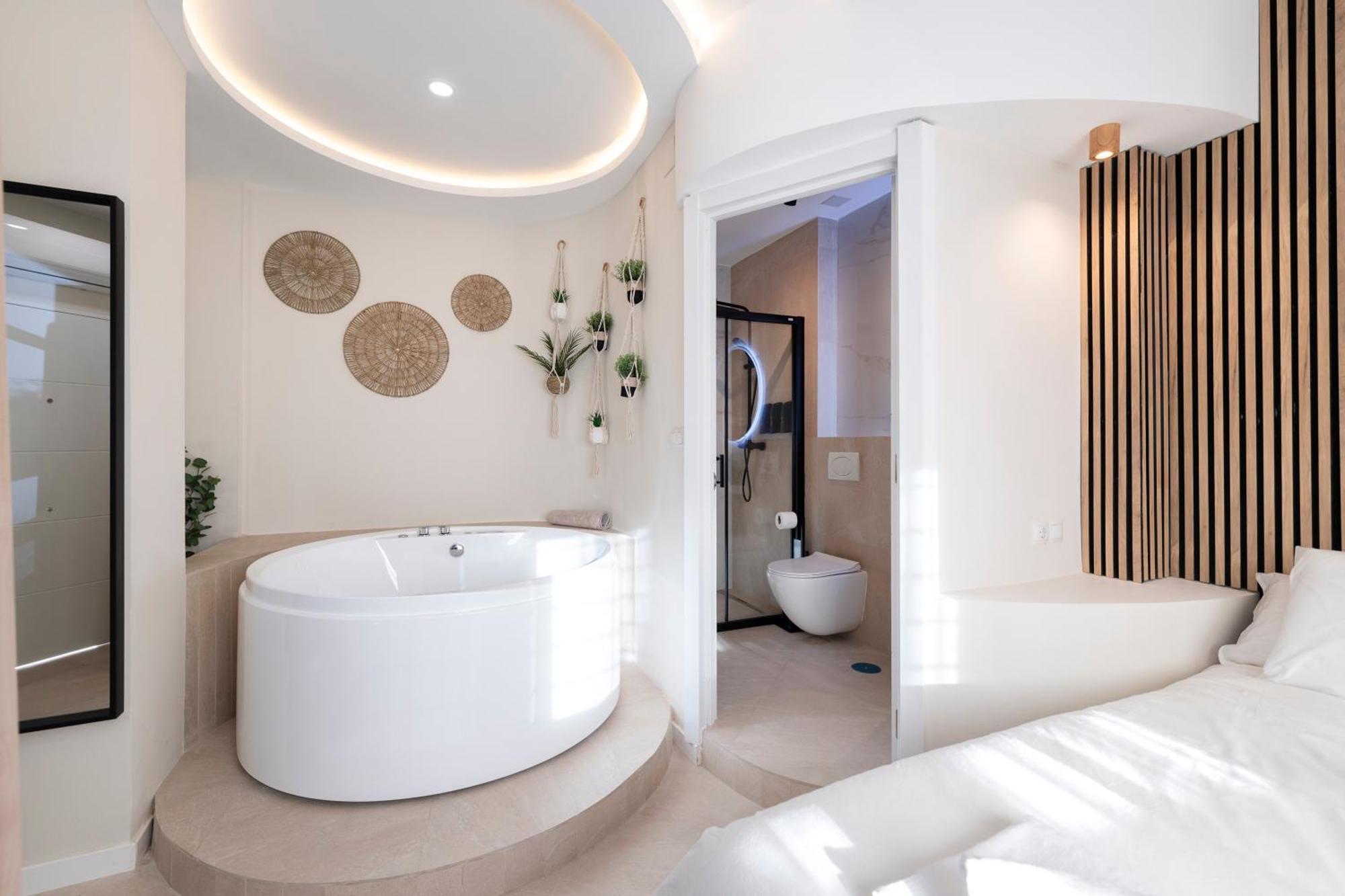 Boutique V.v Luxury Jacuzzy Appartement *