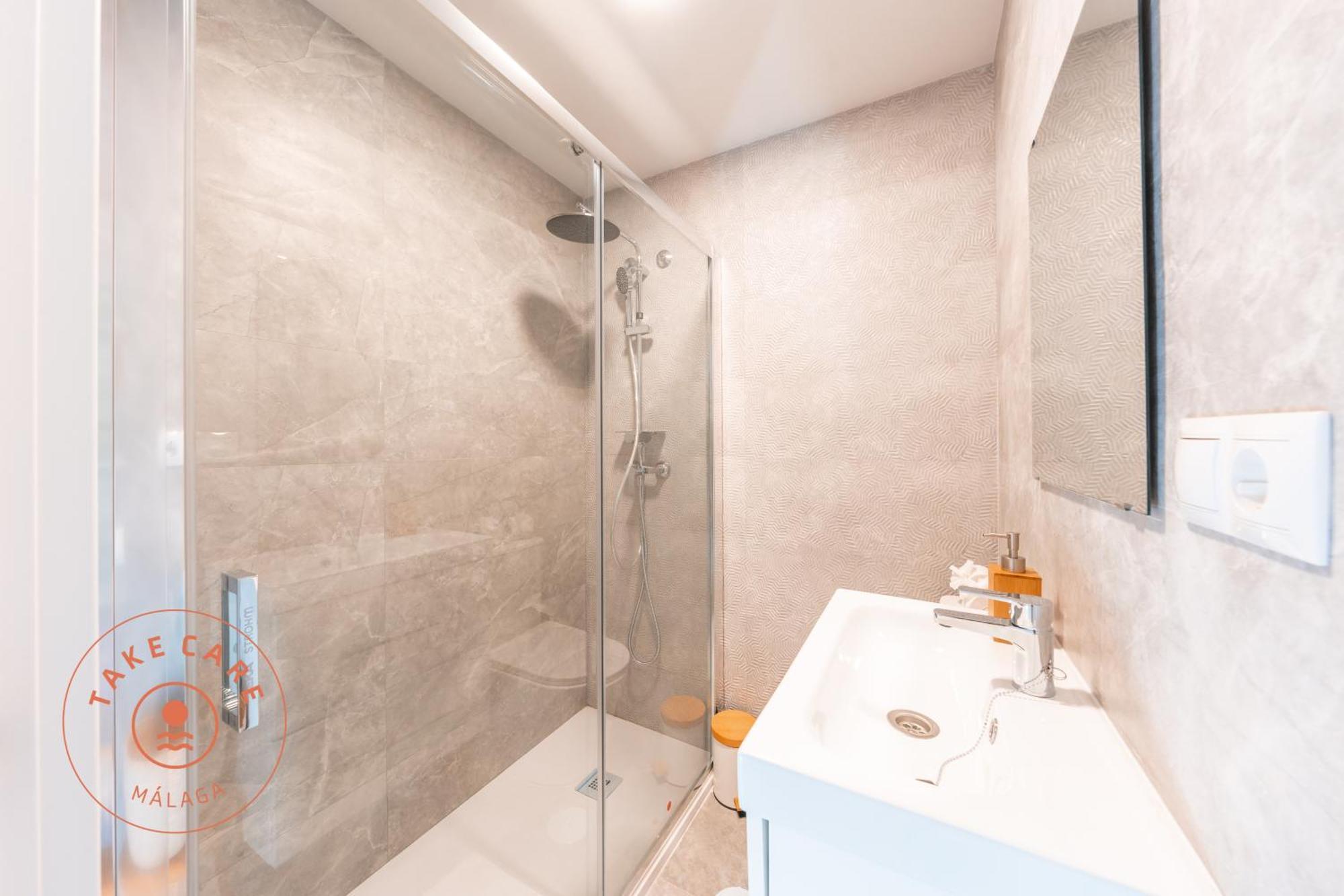 Spacious In - Tcm * Malaga