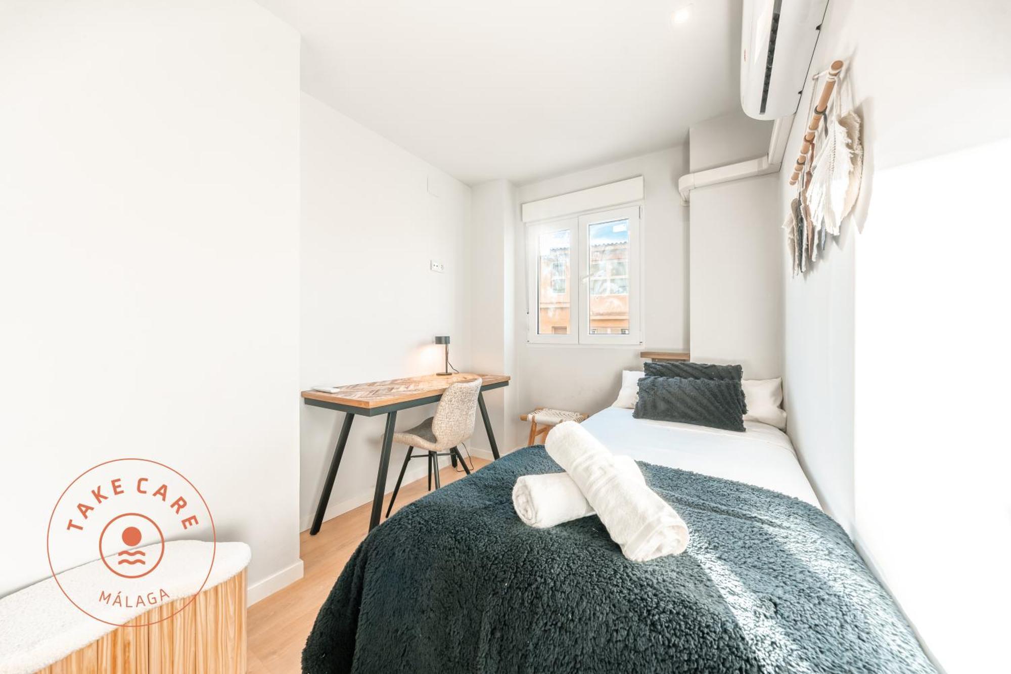 Spacious In - Tcm Malaga