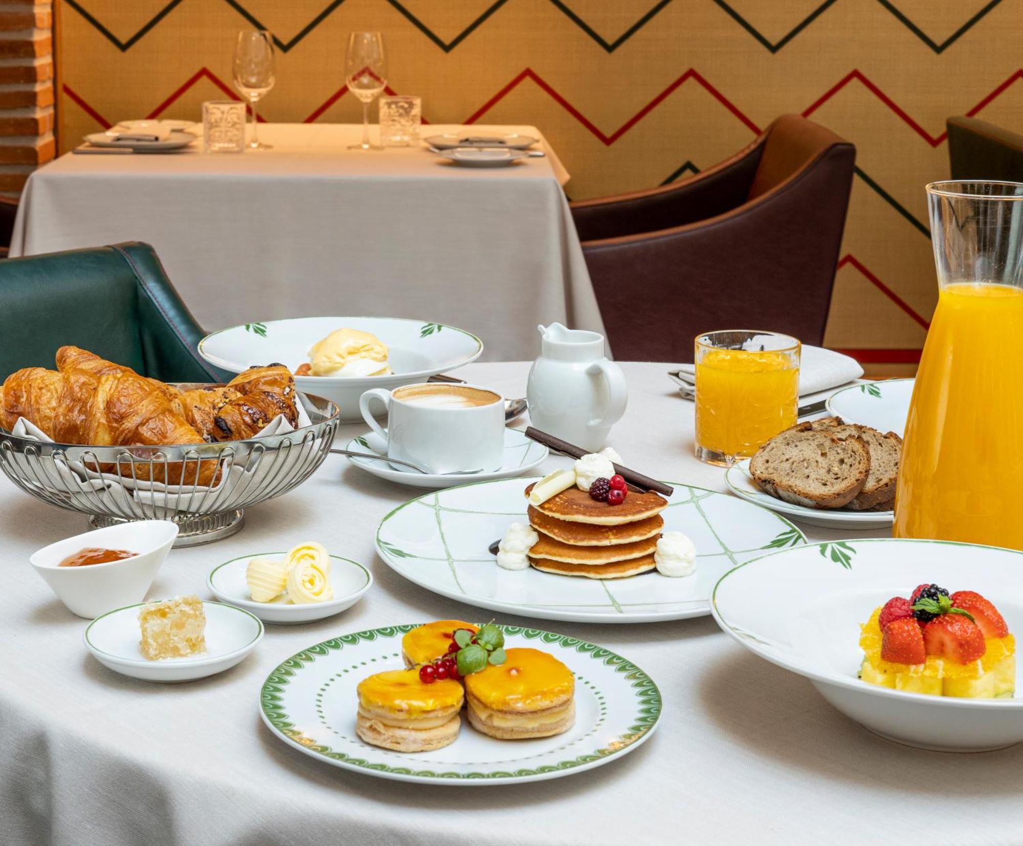 Hotel Palacio Solecio, A Small Luxury Of The World