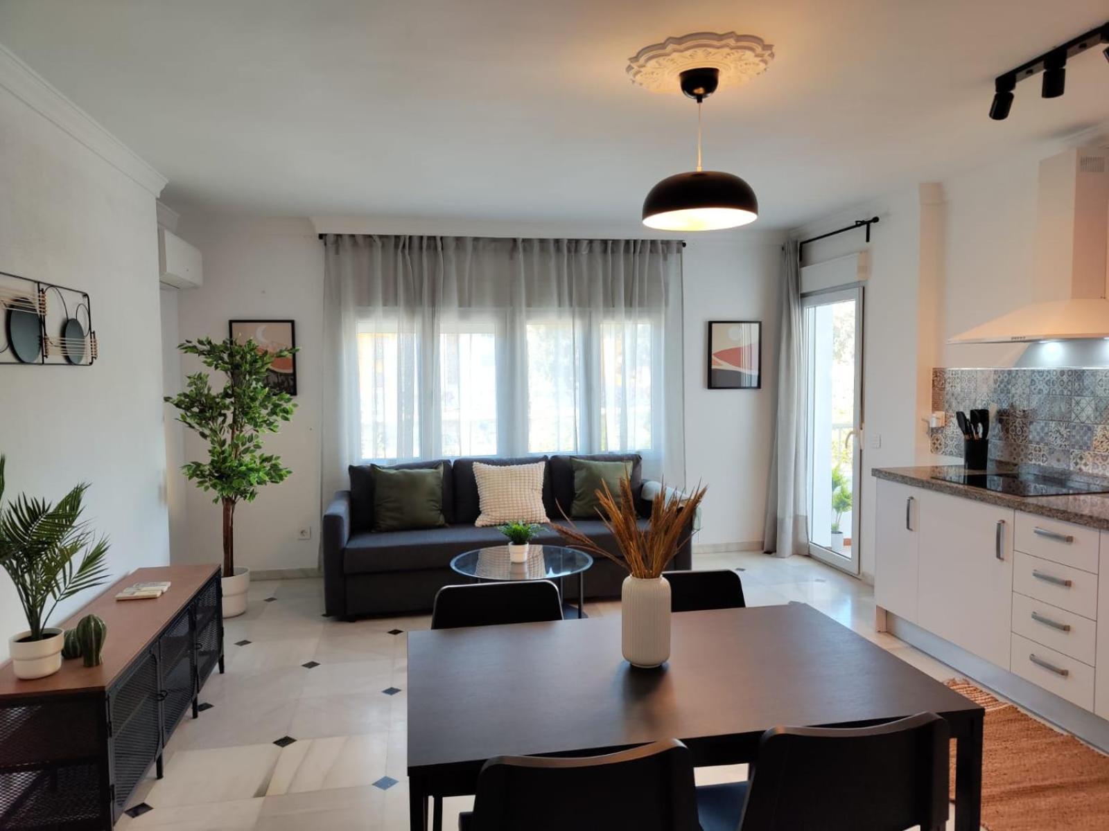 Wintowinrentals Your Steps From The Center Leilighet Málaga