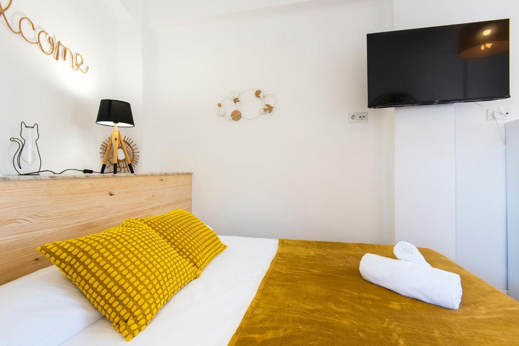Appartement Tour Museums Constitucion Square *