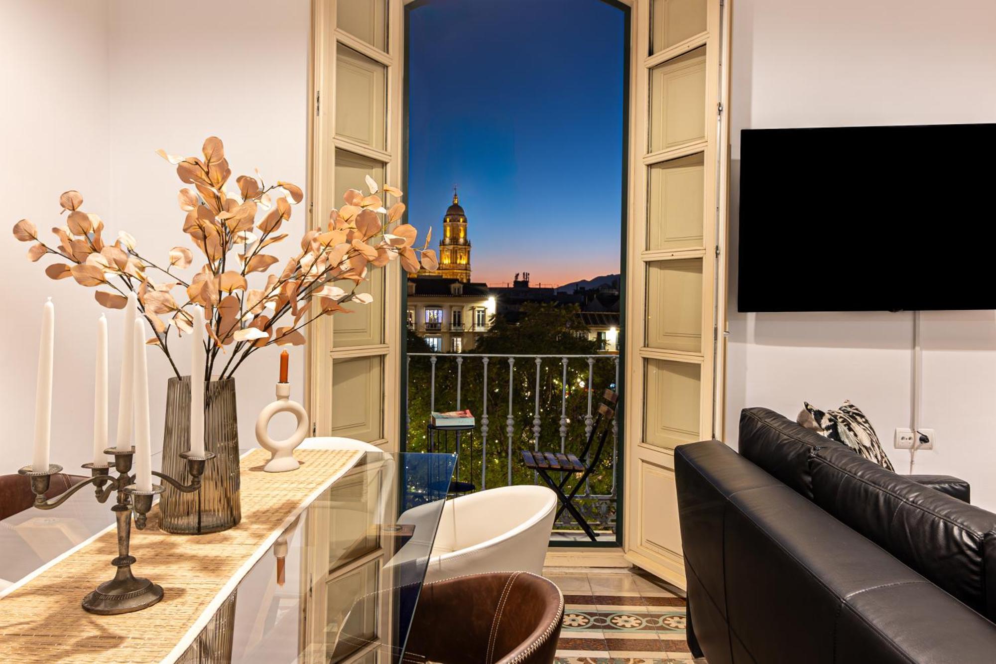 Leilighet Center Flat Balcony At Picasso's