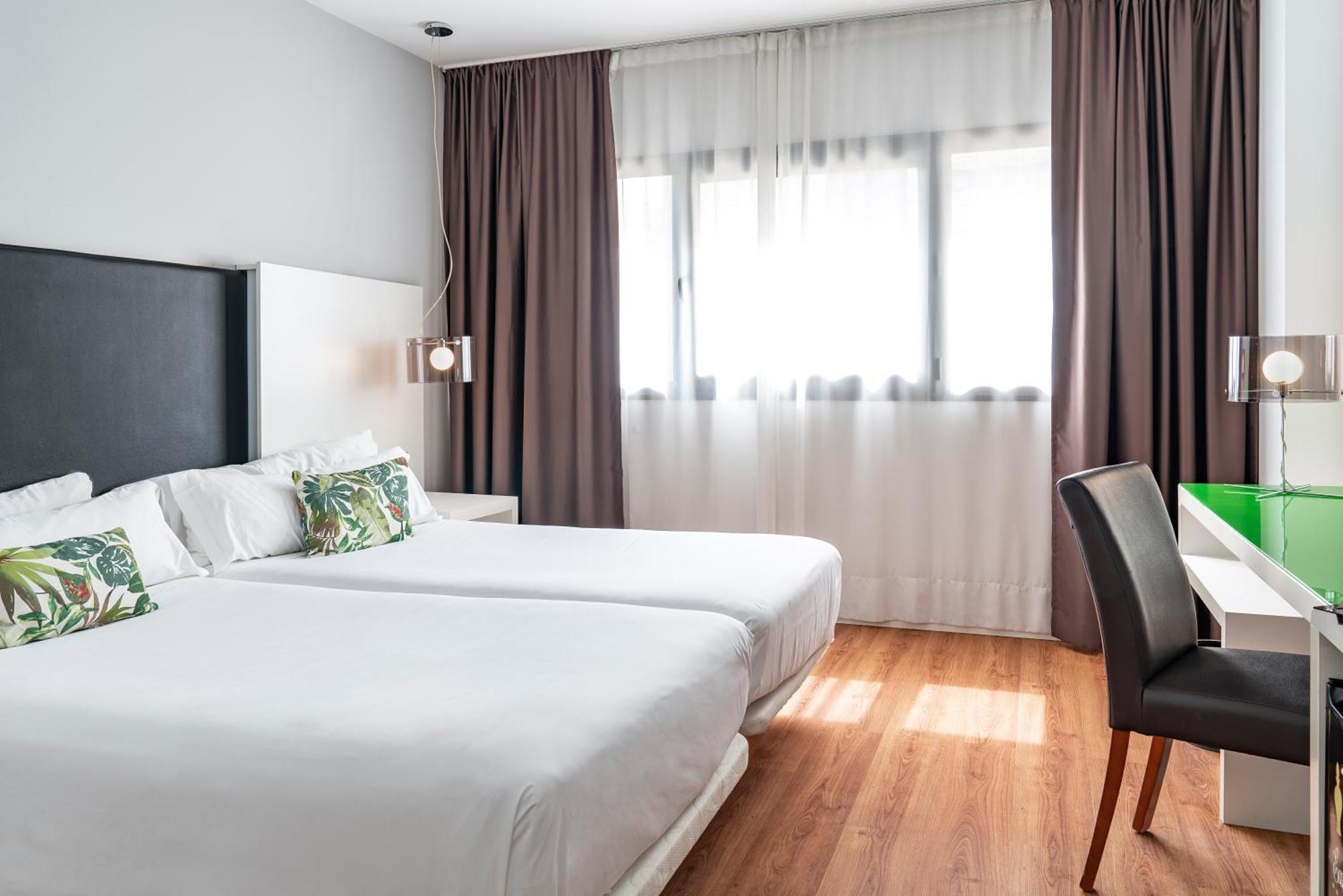 Catalonia Hotel