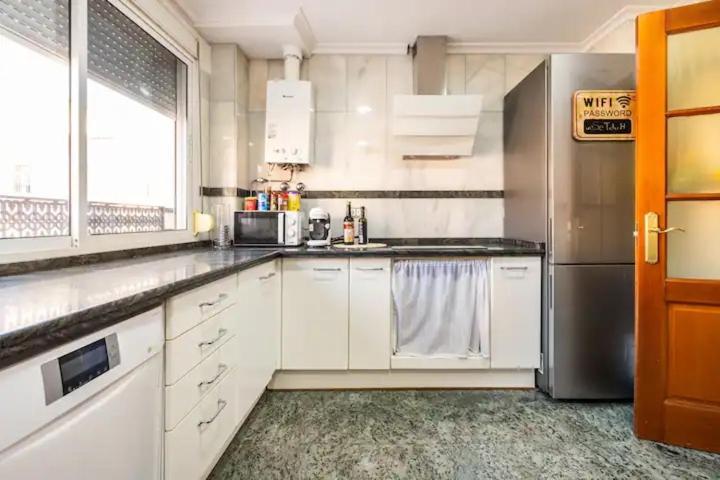 Apartamento Precioso Con Patio