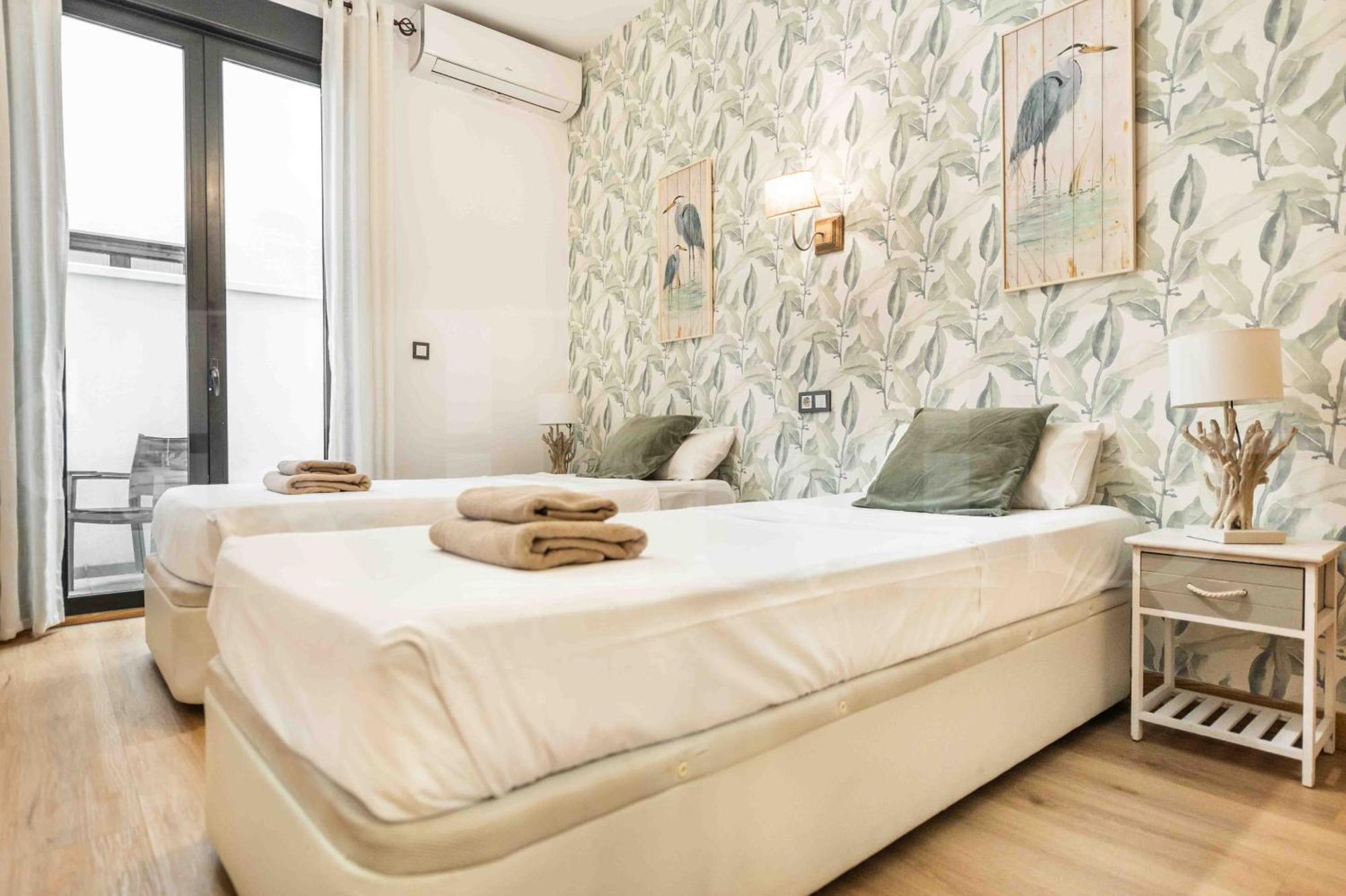 3br With Parking And Patio In The Center By Rems Apartamento Málaga