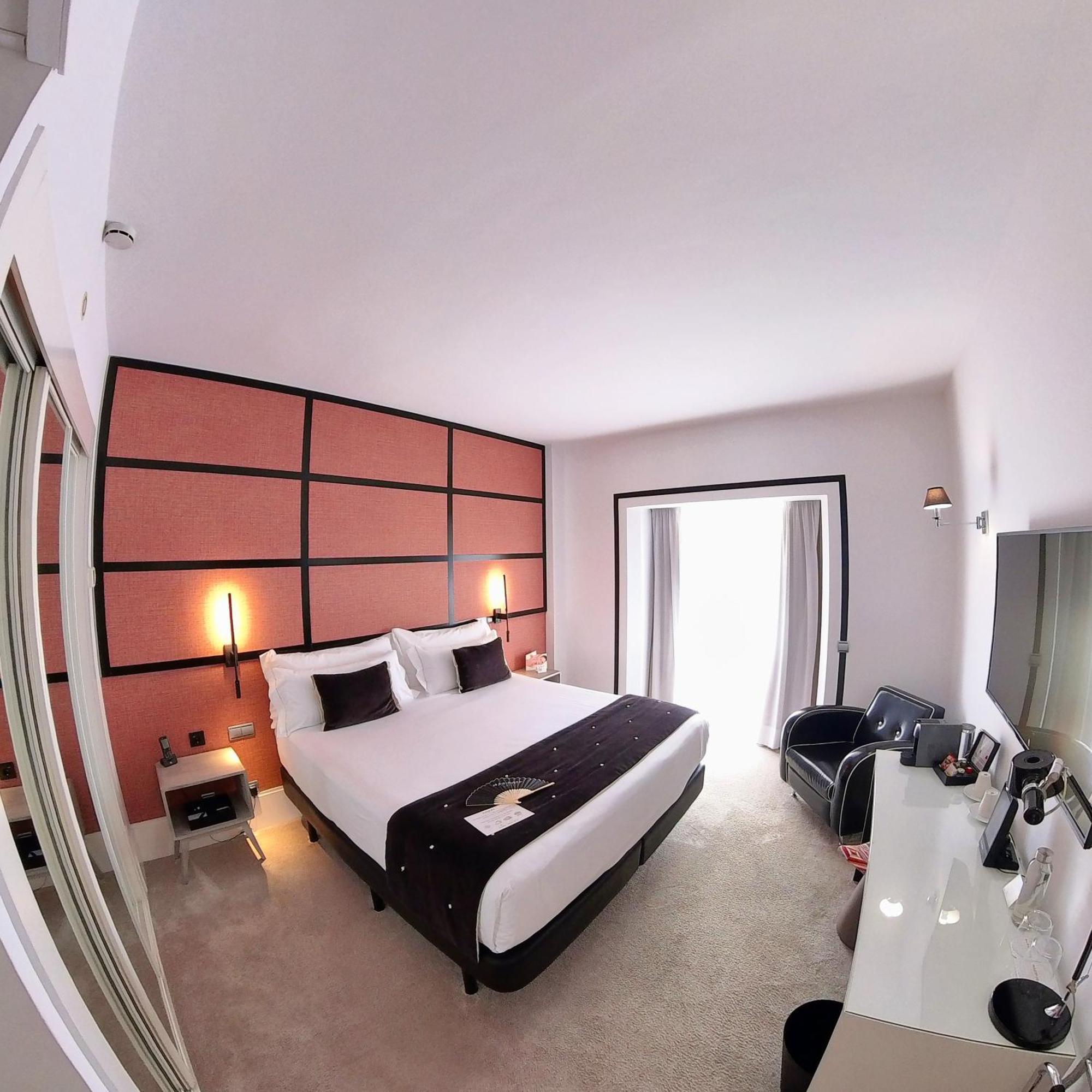 Hotell Mariposa 4*