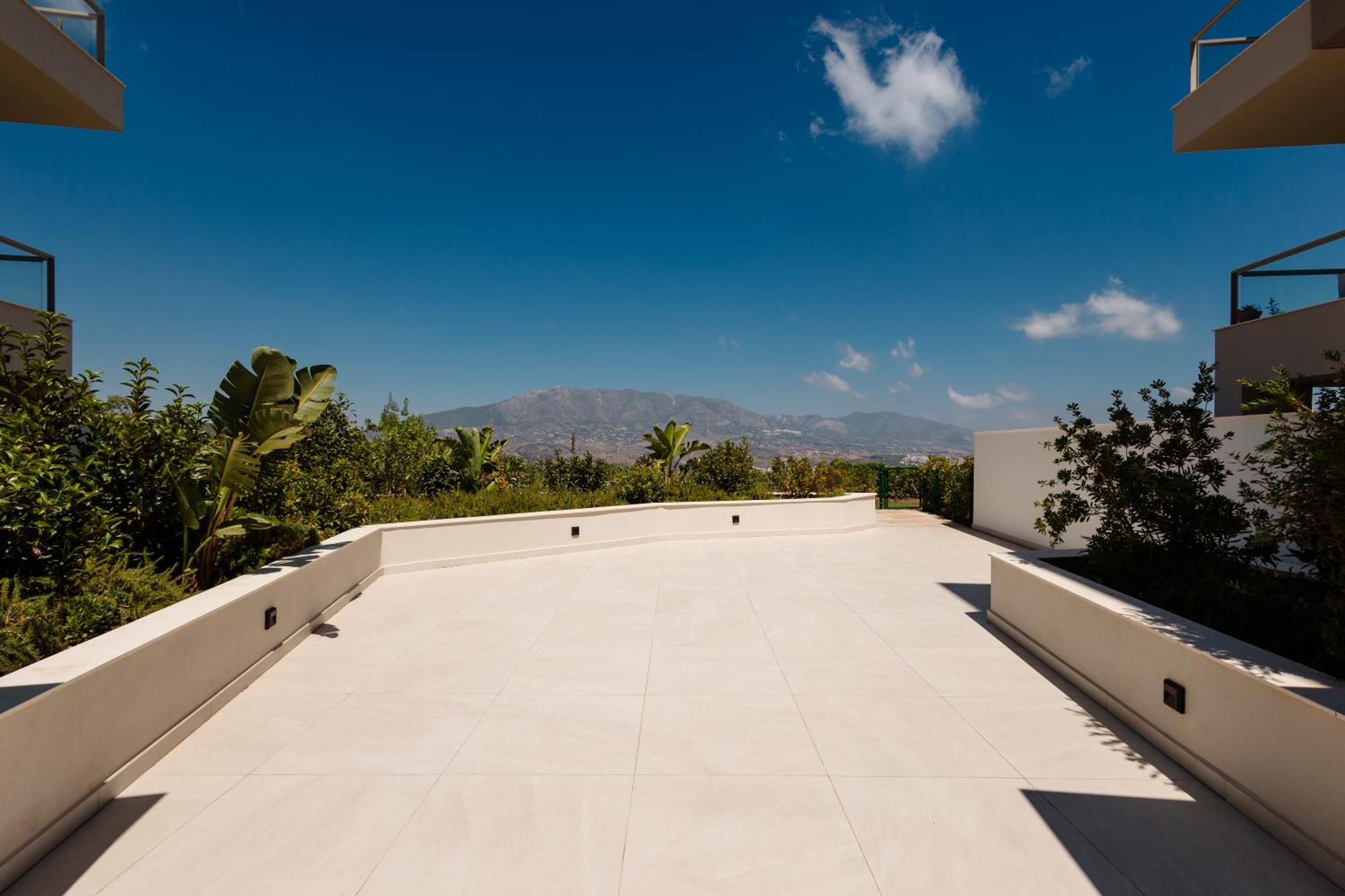 Modern Holiday With Incredible Sea Views In La Cala De Mijas Málaga