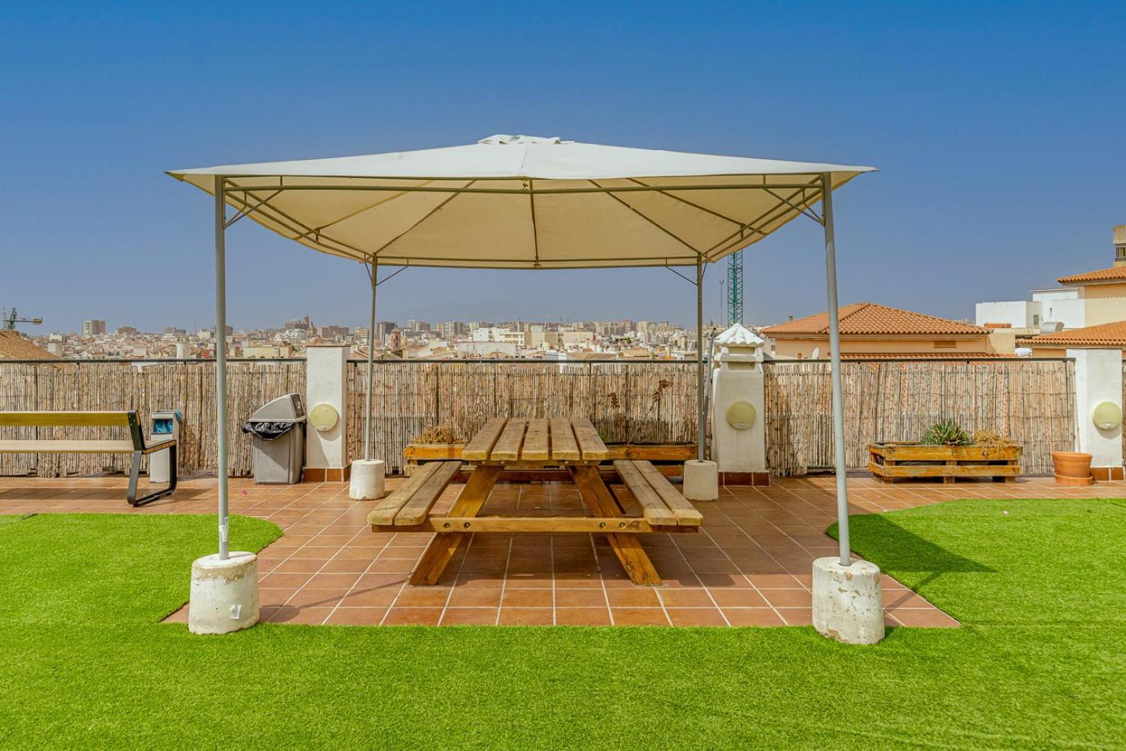 Apartamento Fun Building Terraces By Homeabout
