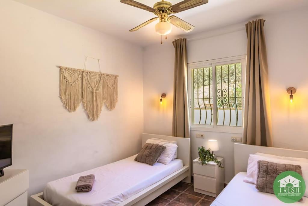 Private Family With Pool And Kids * Málaga