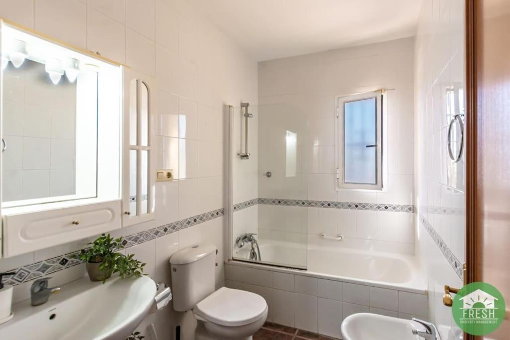 Private Family With Pool And Kids Villa Málaga