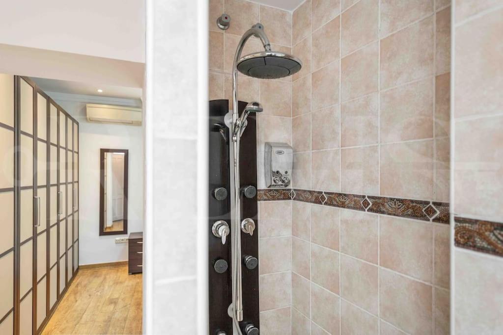 Charming With Private Patio By Rems * Málaga