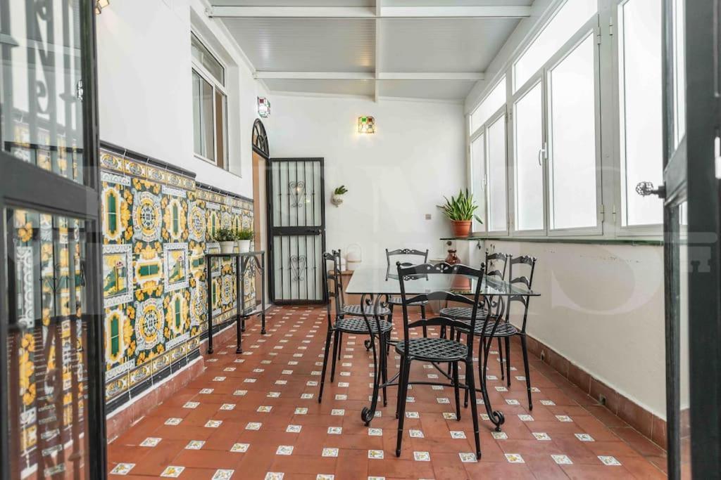 Charming With Private Patio By Rems Appartamento