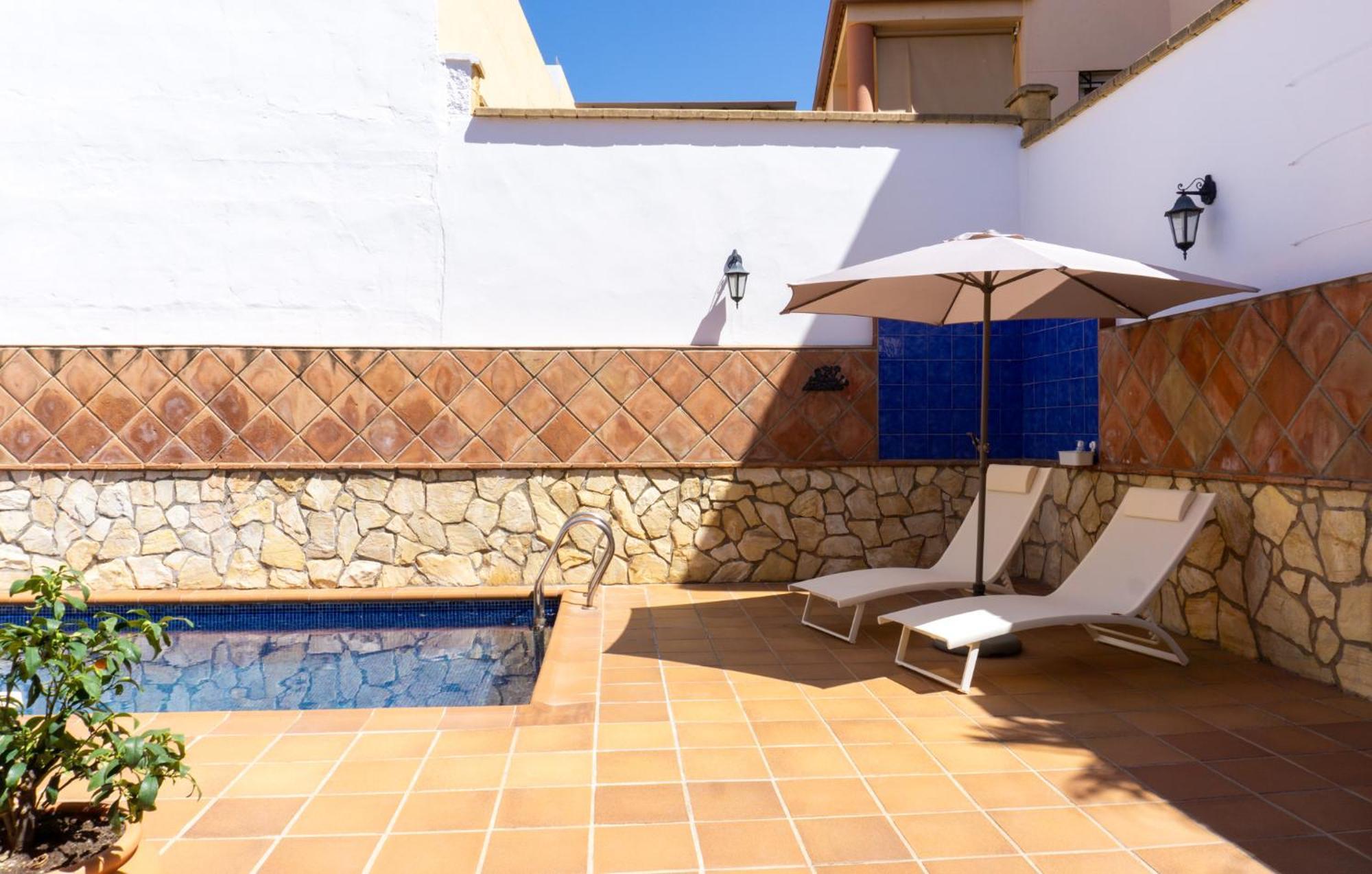 House Pool & Parking Casa vacanze *