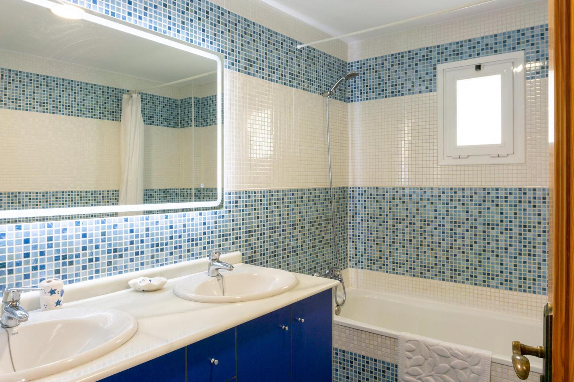 Casa vacanze House Pool & Parking *