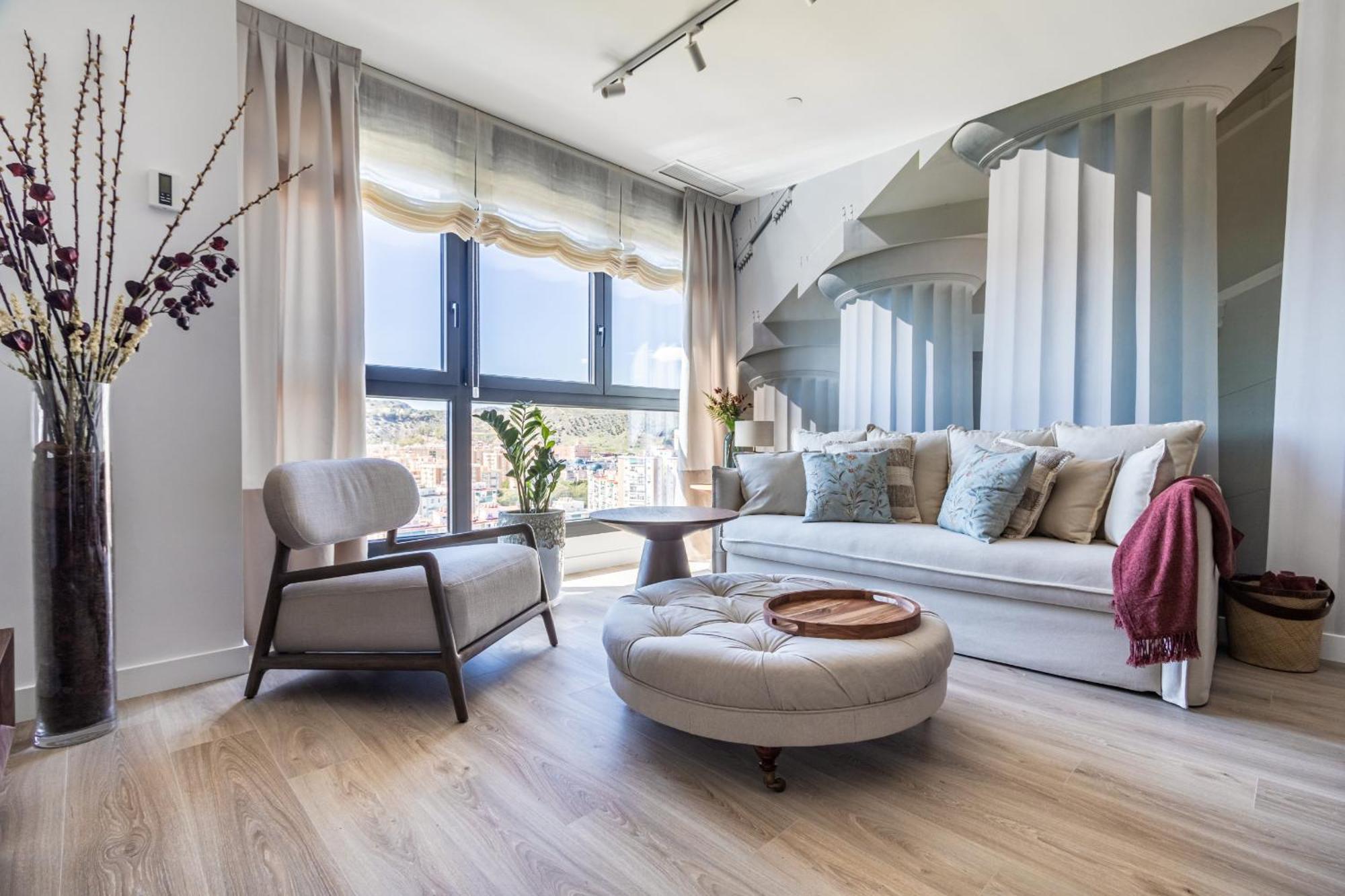 Skyline 4 Pool & Parking Free Semesterbostad