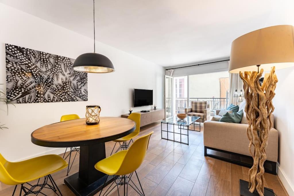 Super Flat With Terrace And Free Parking Leilighet *