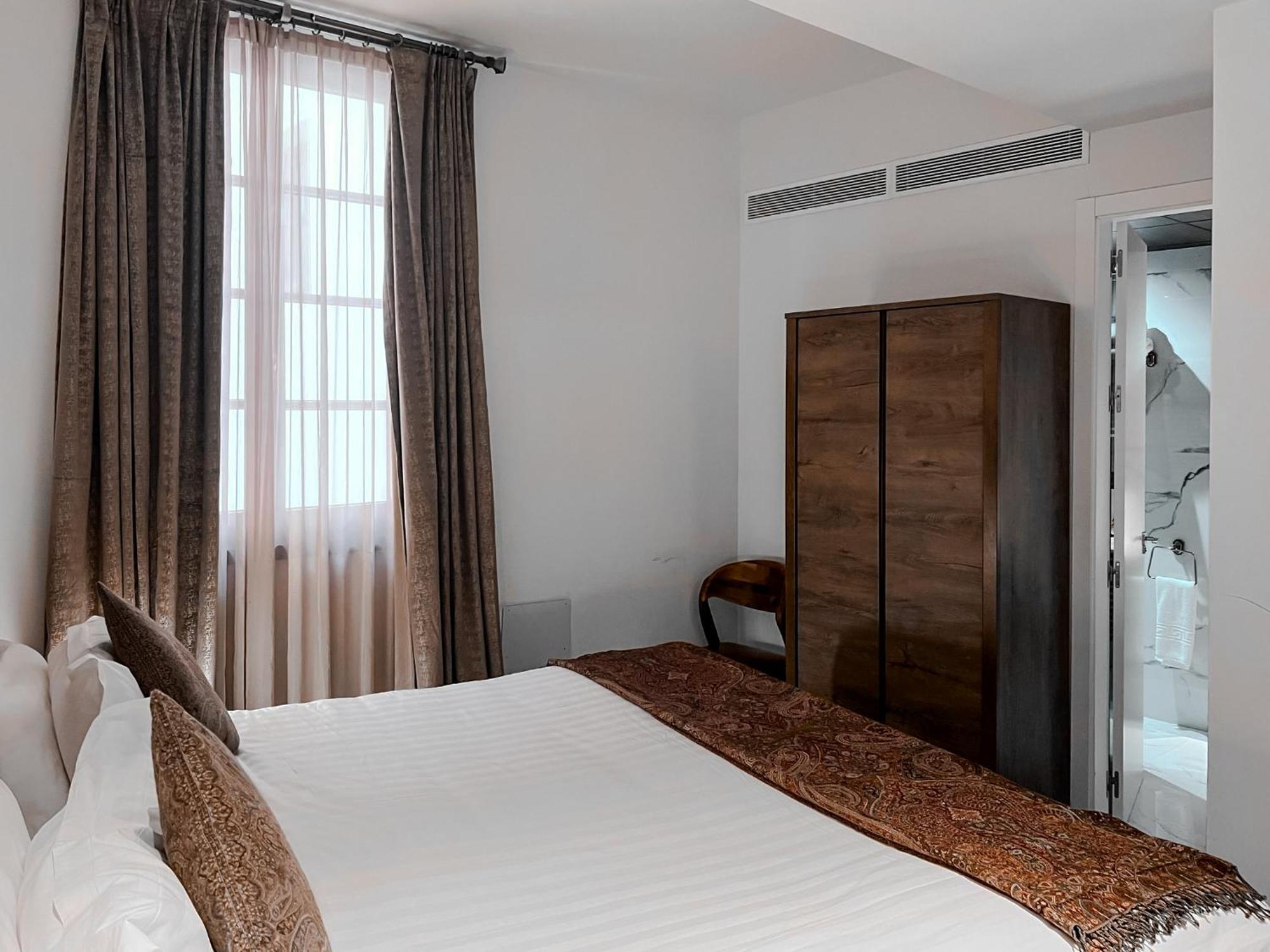 Hotel Anahita Boutique 4*