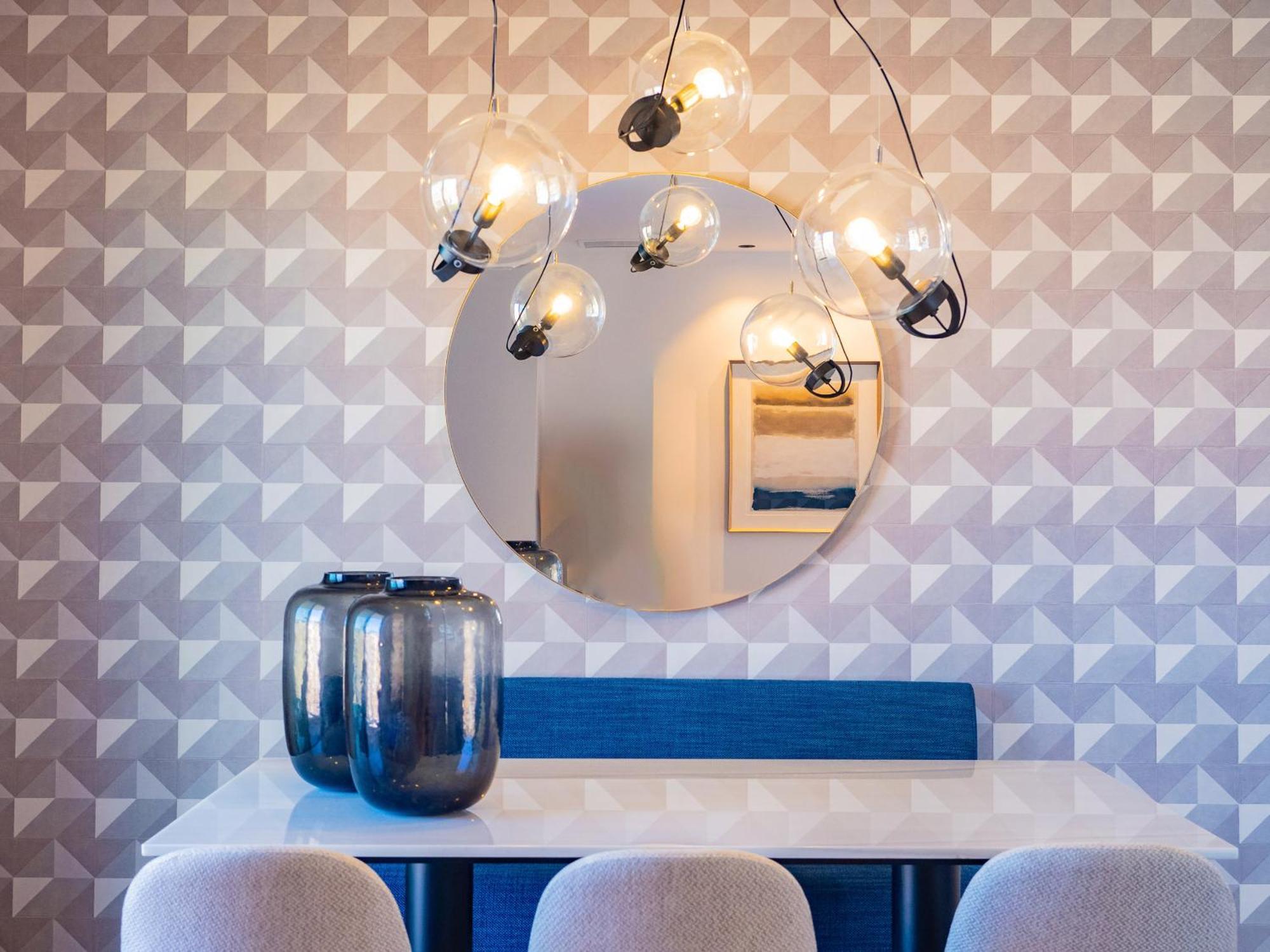 Cubo's Luxury Urban Sky 12