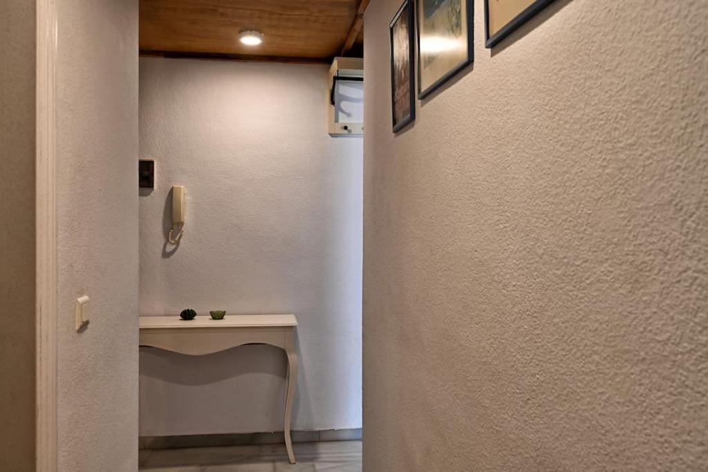 Acogedor 2 Hab Apto En El Centro Apartamento *