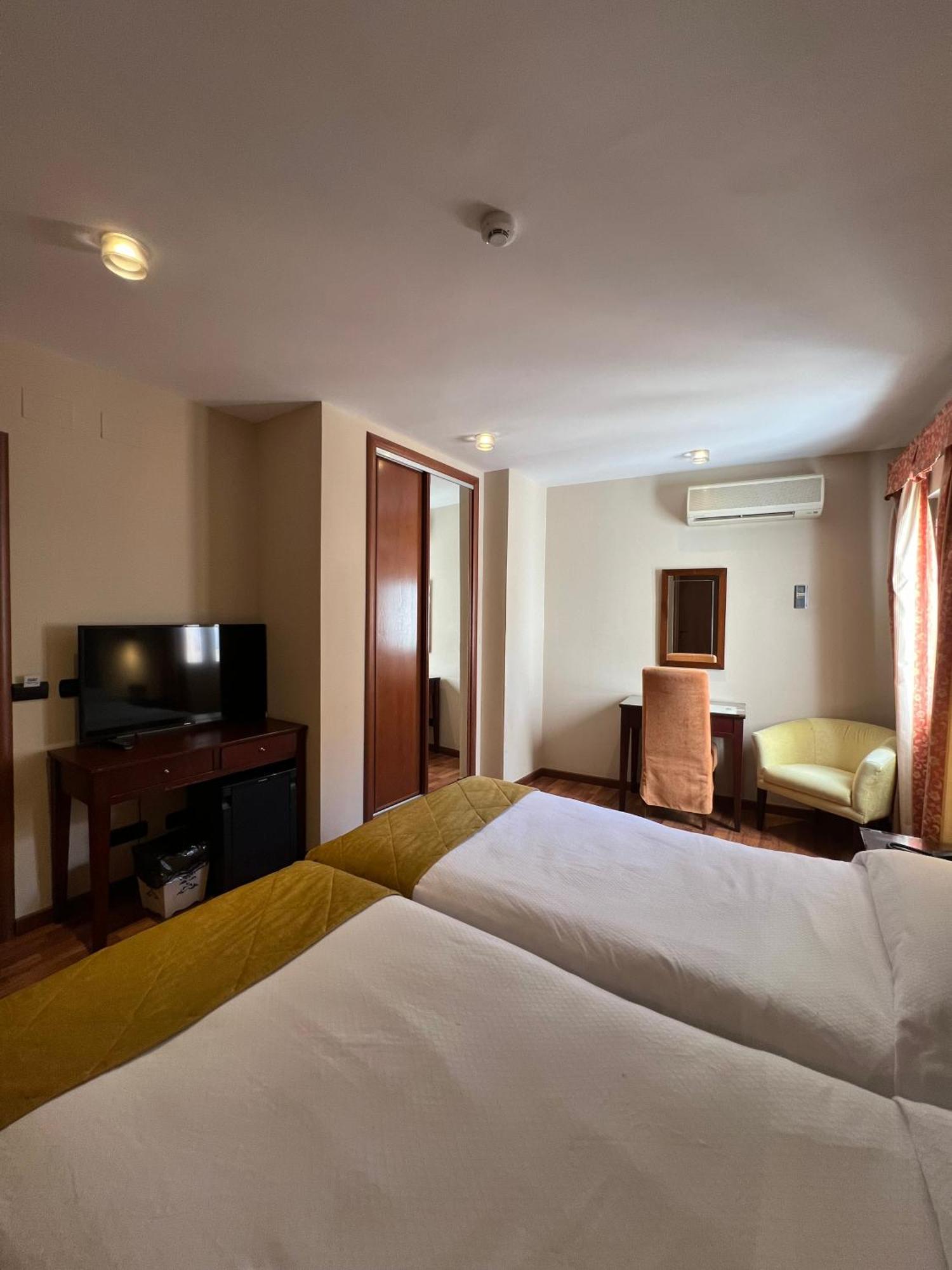 Hotell Carlos V Málaga
