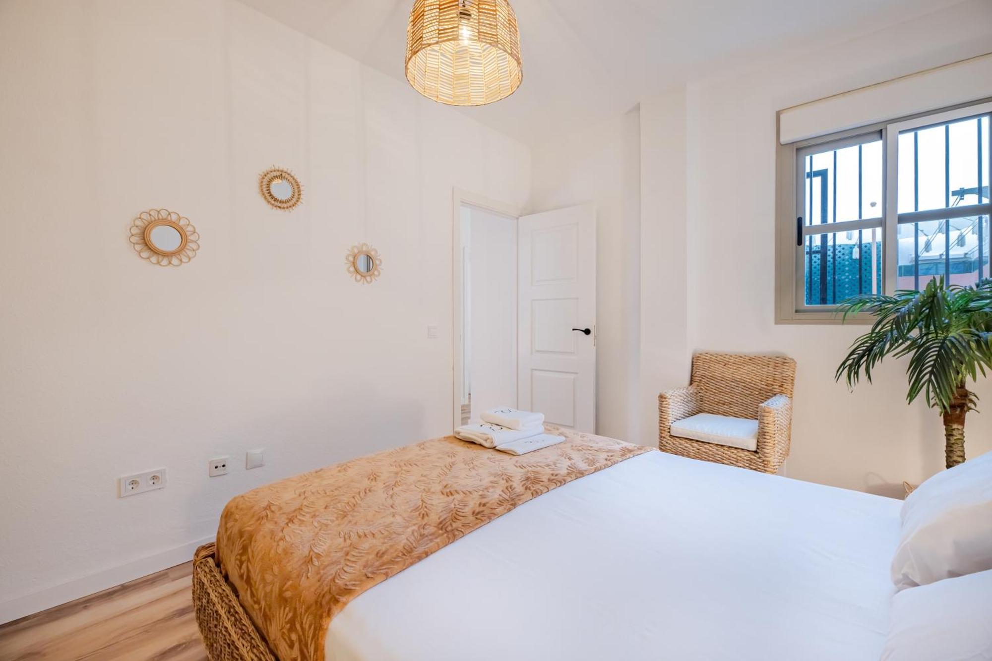 Charming 4-bedroom In Malaga's Historic Center