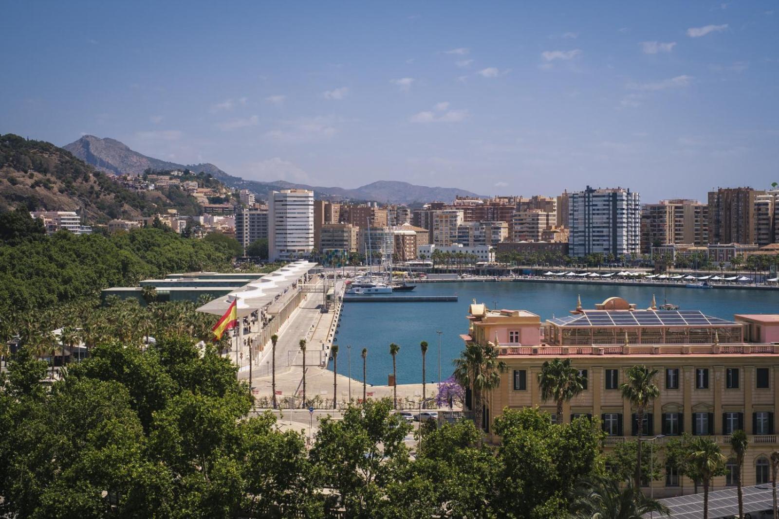Appartement Jardines Del Puerto With View Málaga