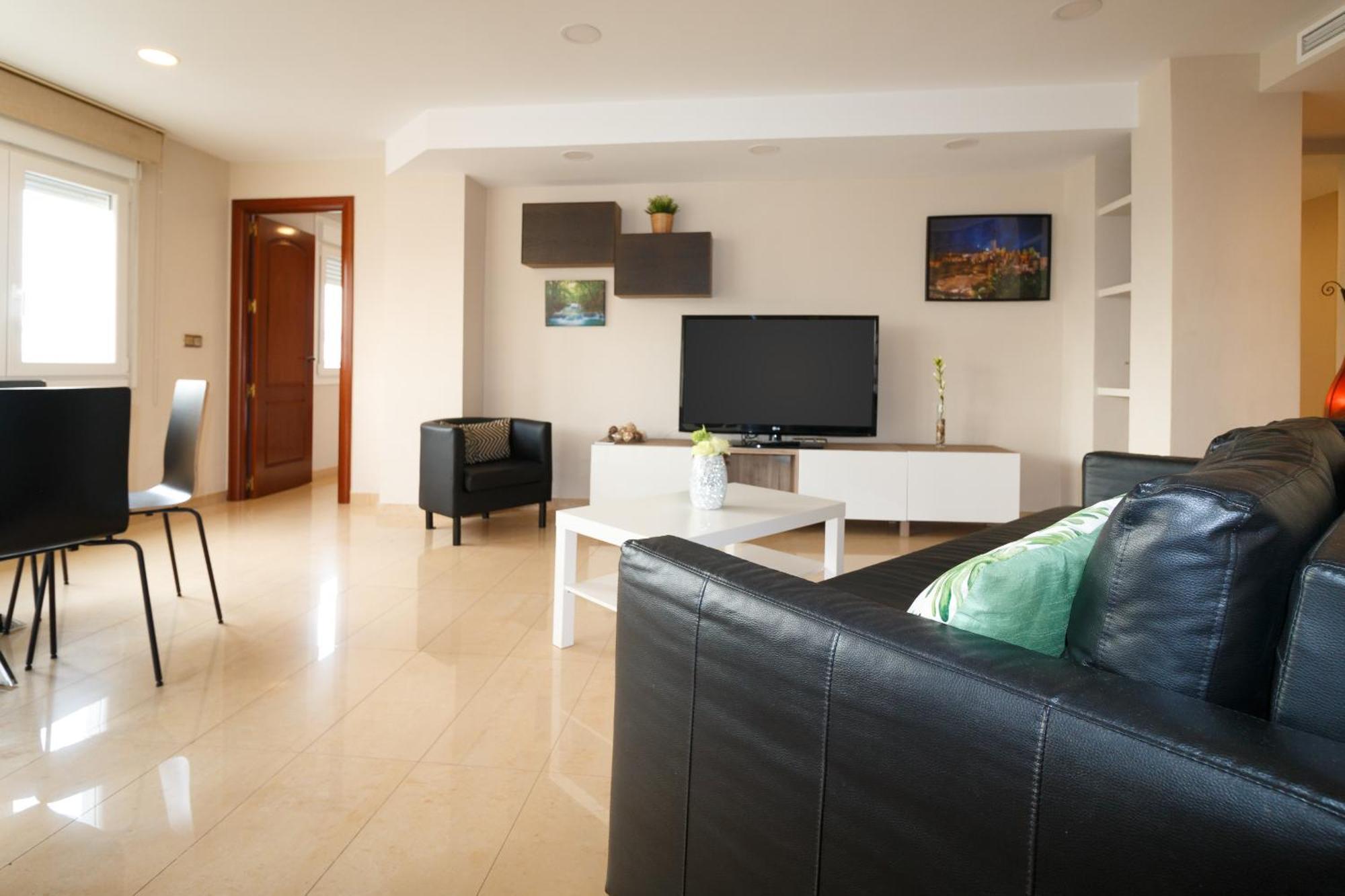 Fantastico Apartamento Para 7 Personas En La Mejor Zona Appartamento Málaga