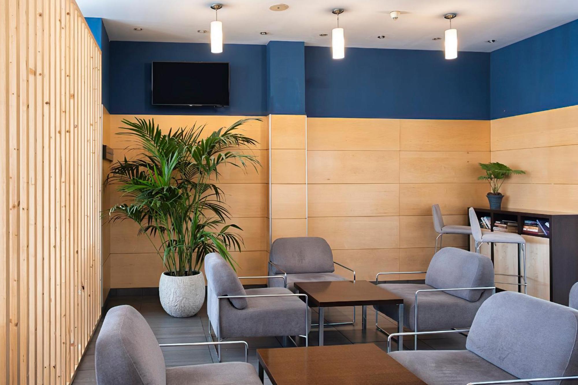 Express Airport By Ihg Hotell Málaga