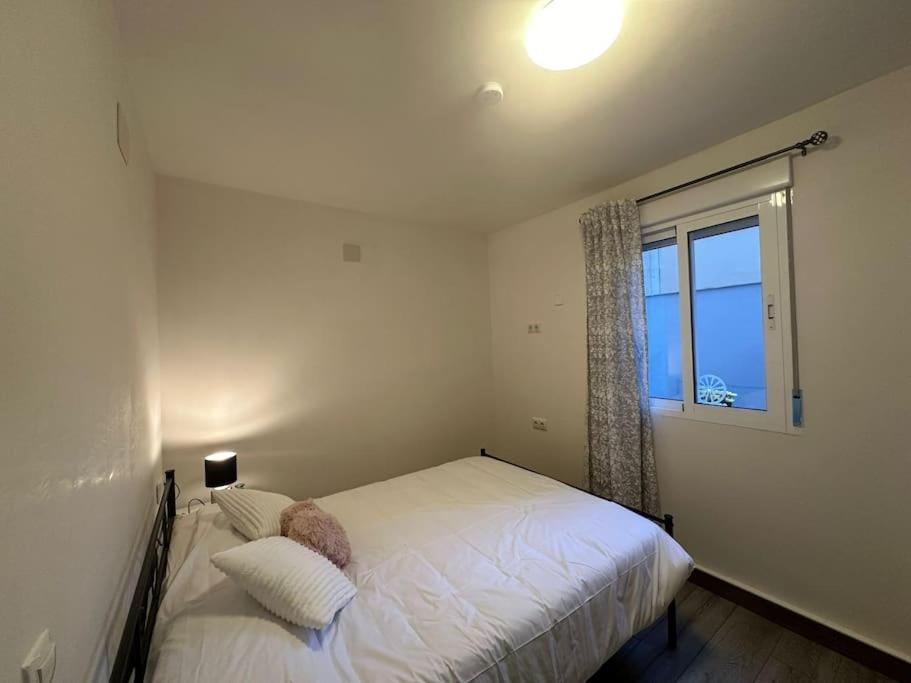 Cosy In 10' From The Beach - Rene Appartement