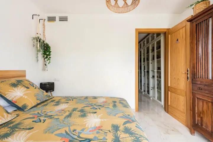 Lunaroom Center & Quiet Malaga