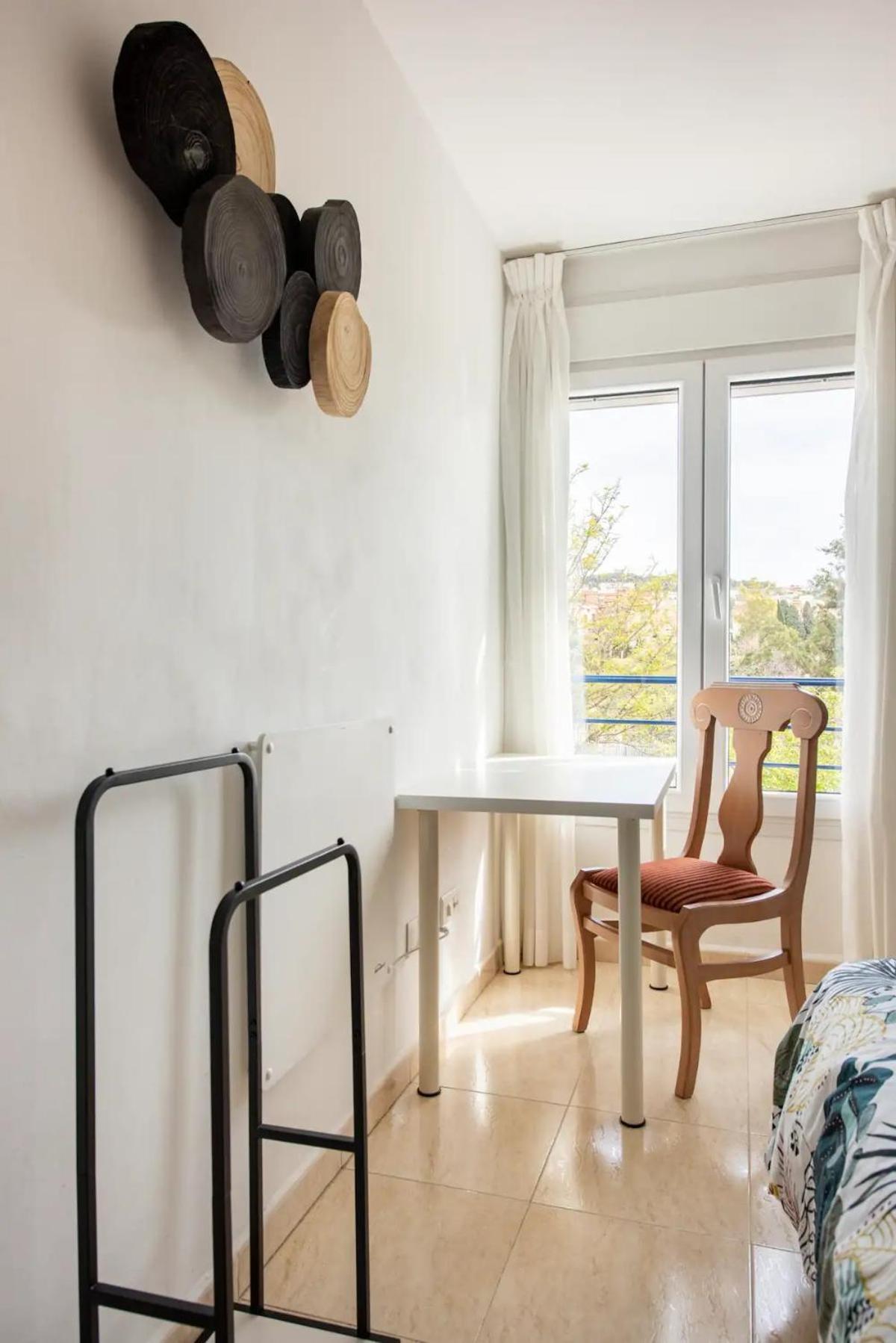 Rum i privatbostad Lunaroom Center & Quiet