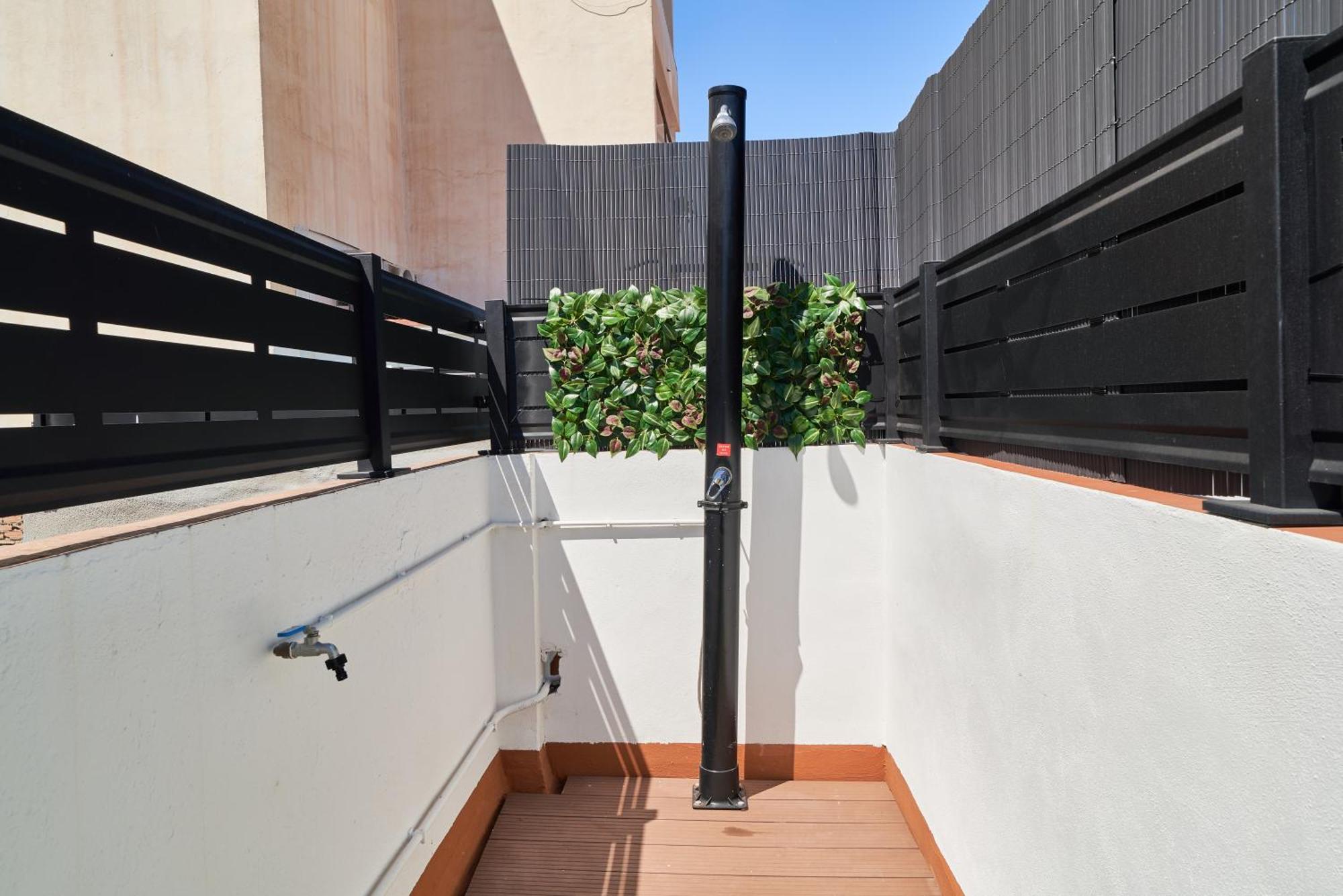 Sun-kissed Getaway Apartment Málaga