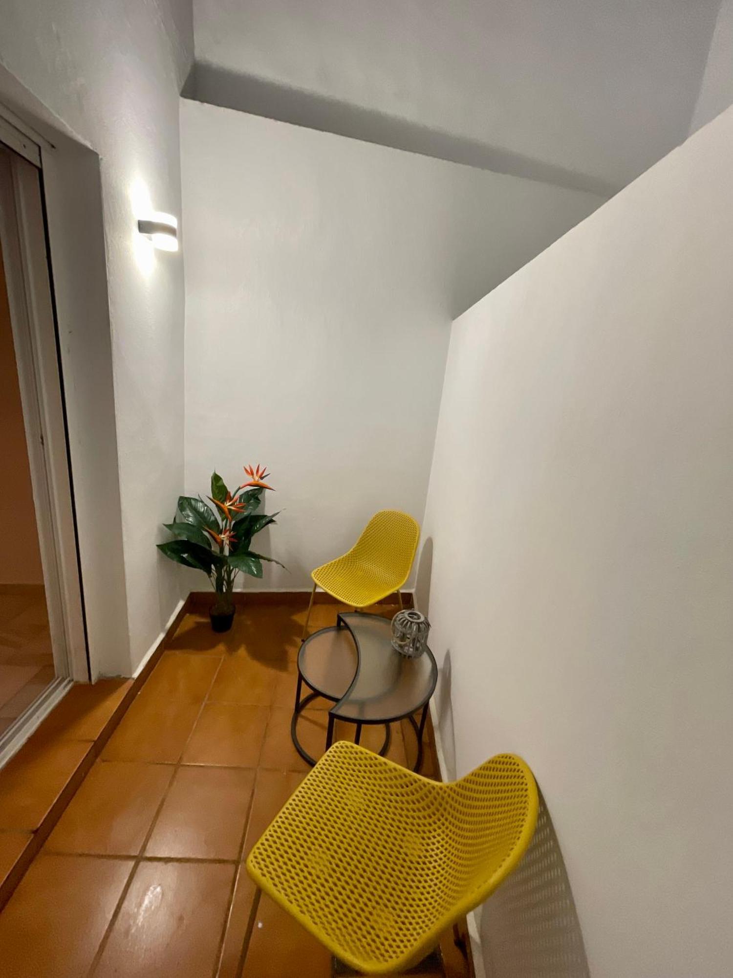 Historical Centre! Private Terrace & Gym-near Public Parking *