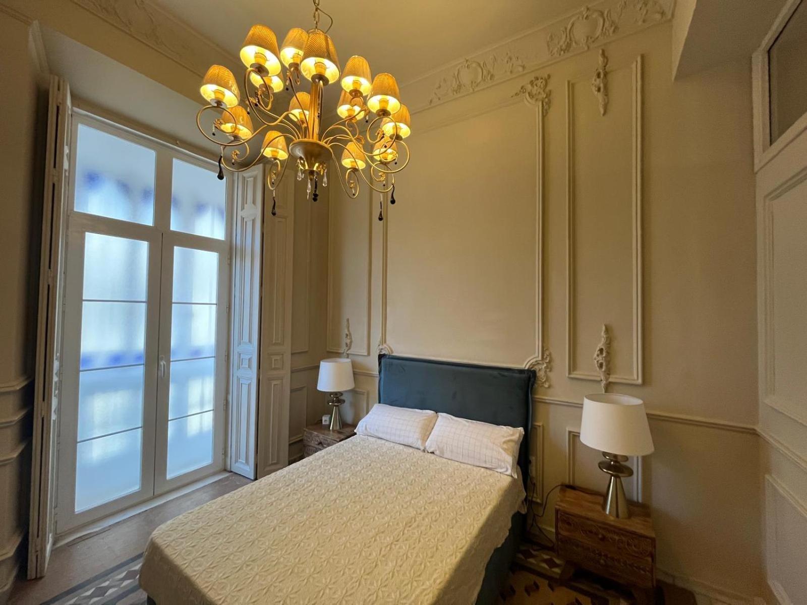 Loles De Cisneros Catedral Appartement *