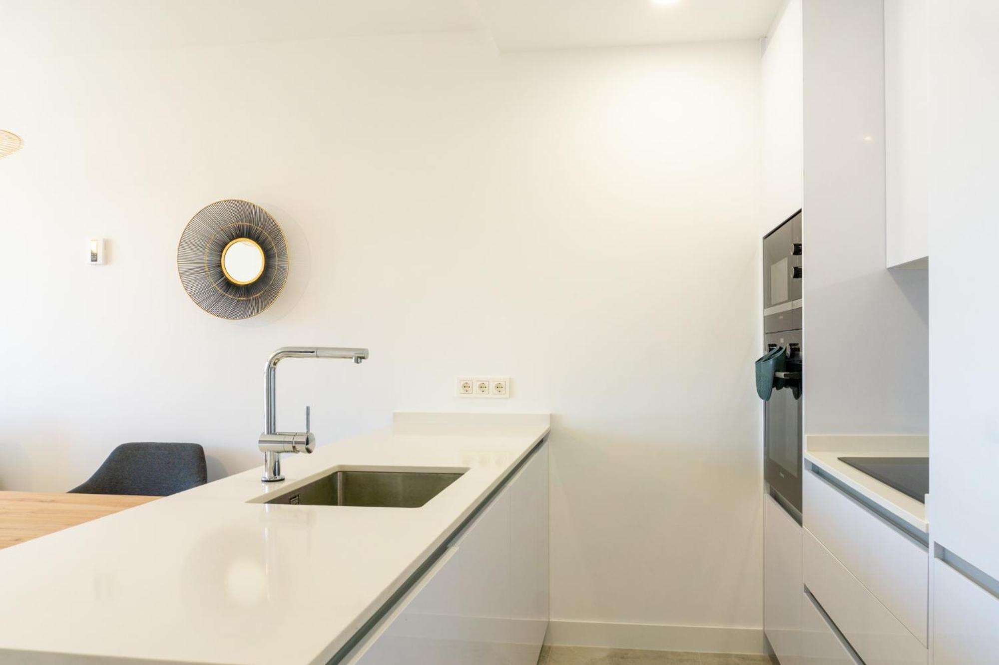 Urban Sky Tower 2 Center Apartment Malaga