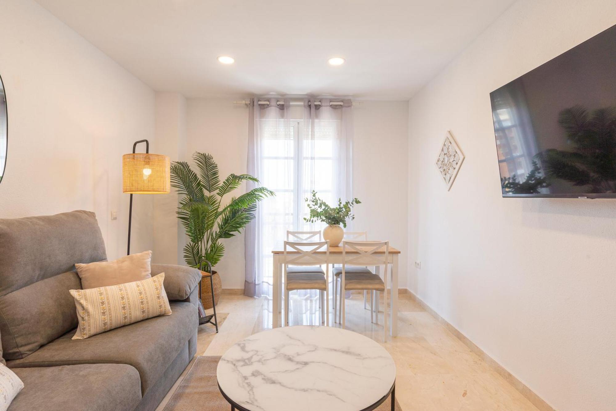 Appartamento Rosaleda & Old Town Balconies By Ele