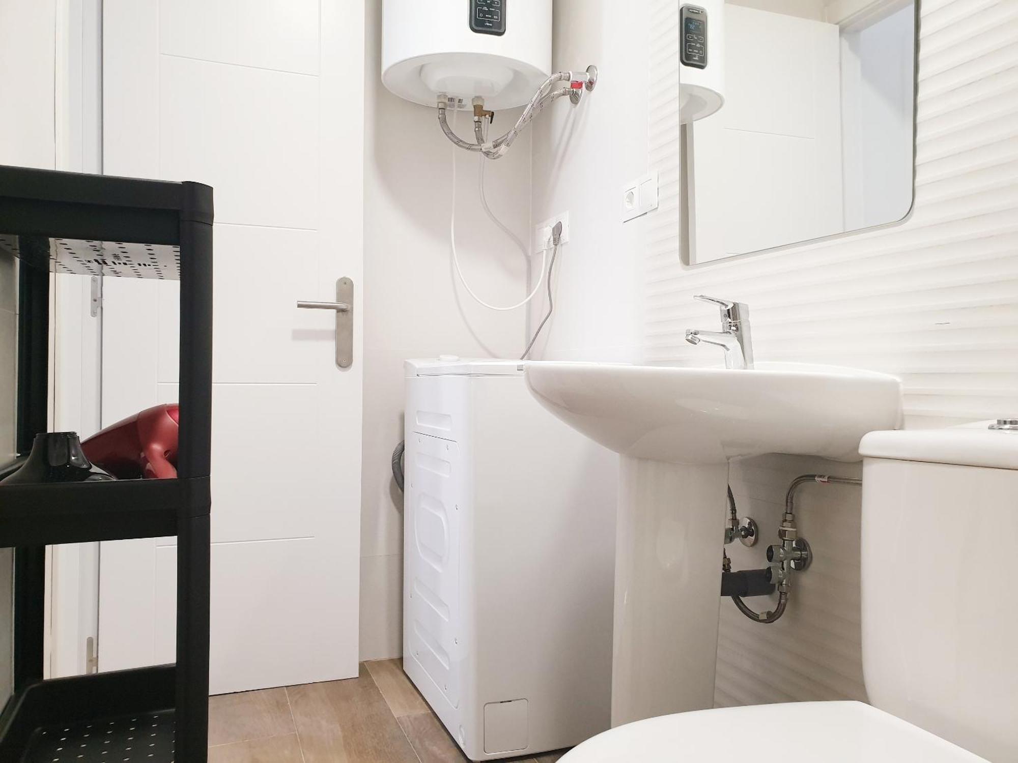 Economical Homes In Center Apartment Málaga