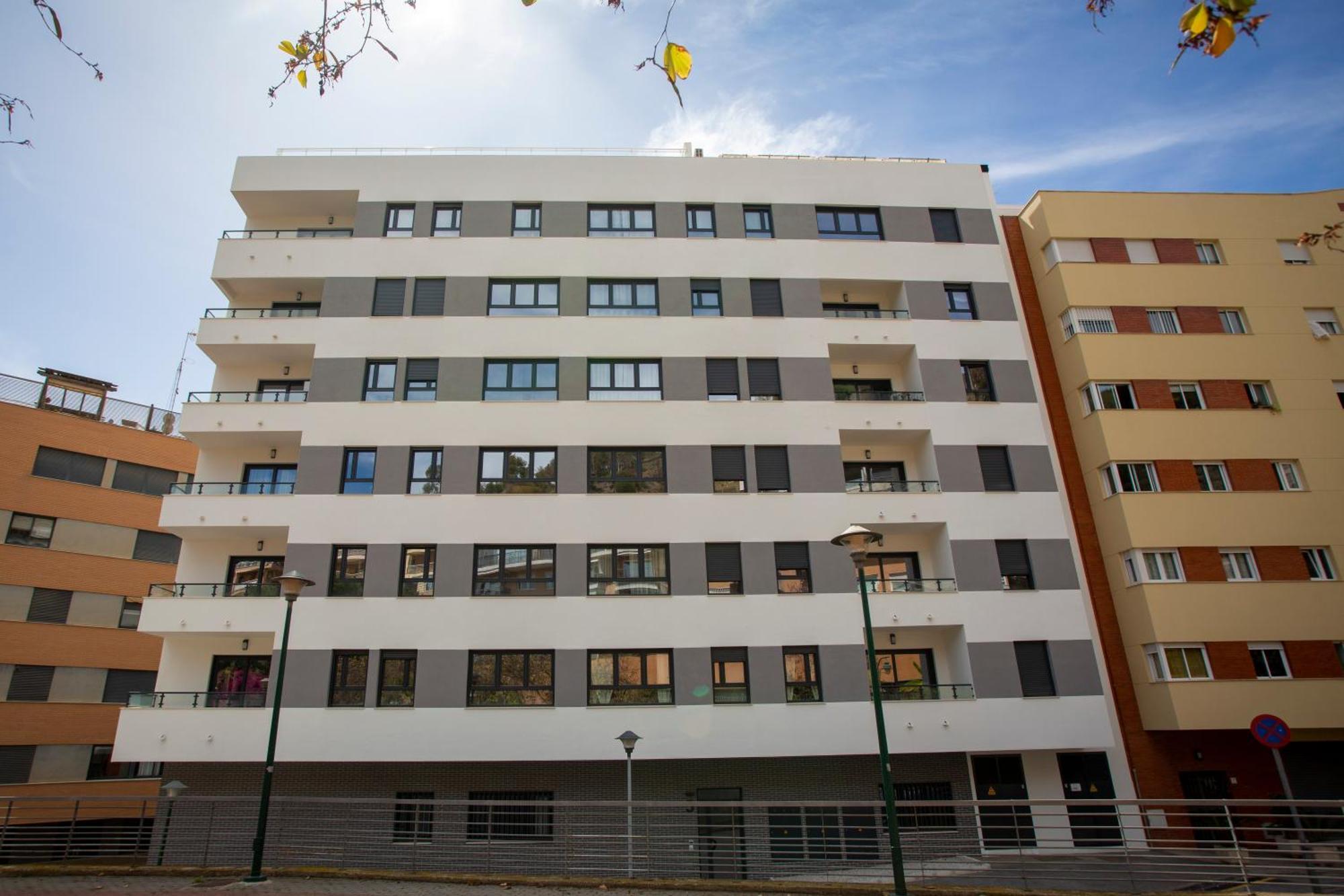 Appartement Apartamento Con Vistas En Paseo De Reding By Rent Me