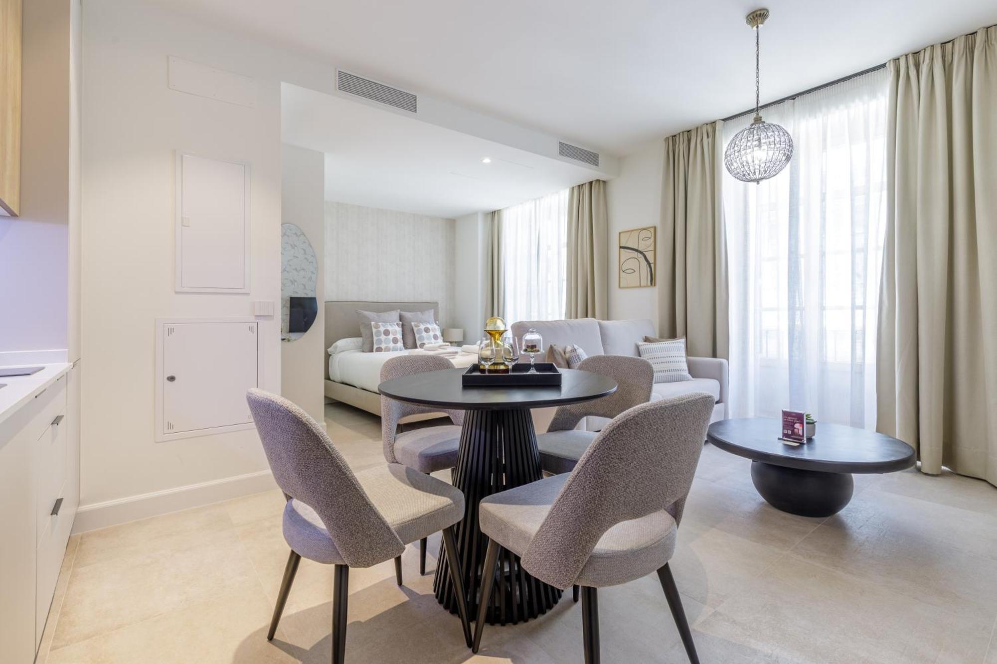 Plaza Del Siglo & Boutique By Caleta Homes Apartment Malaga