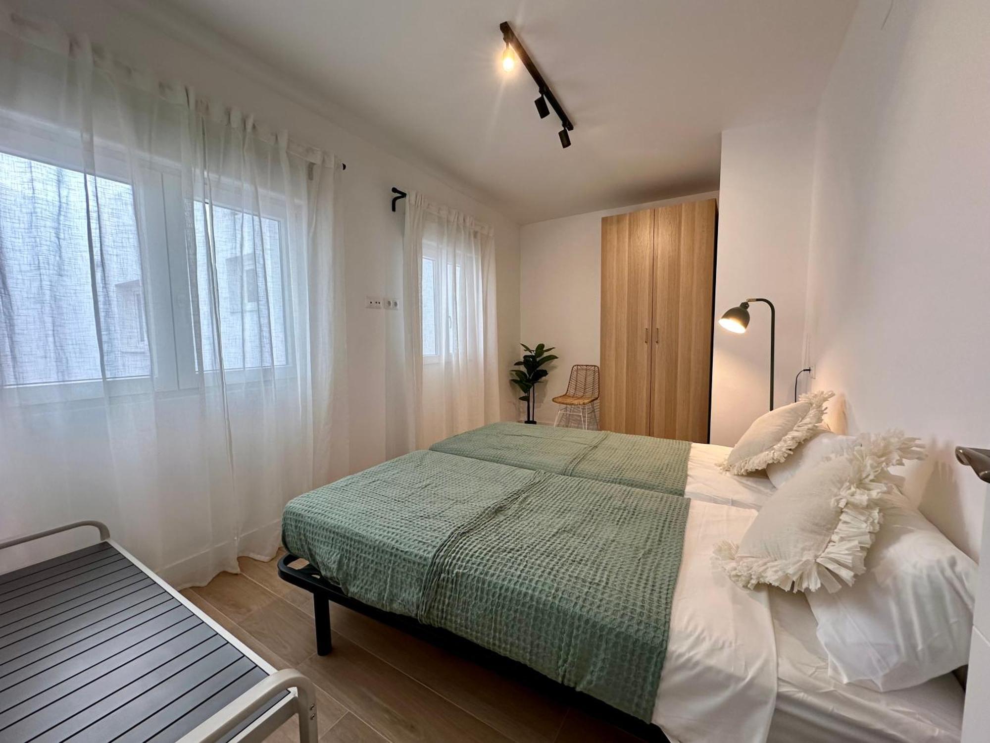 Atico Con Solarium Y Bbq Cerca Del Centro 6 Pax * Malaga