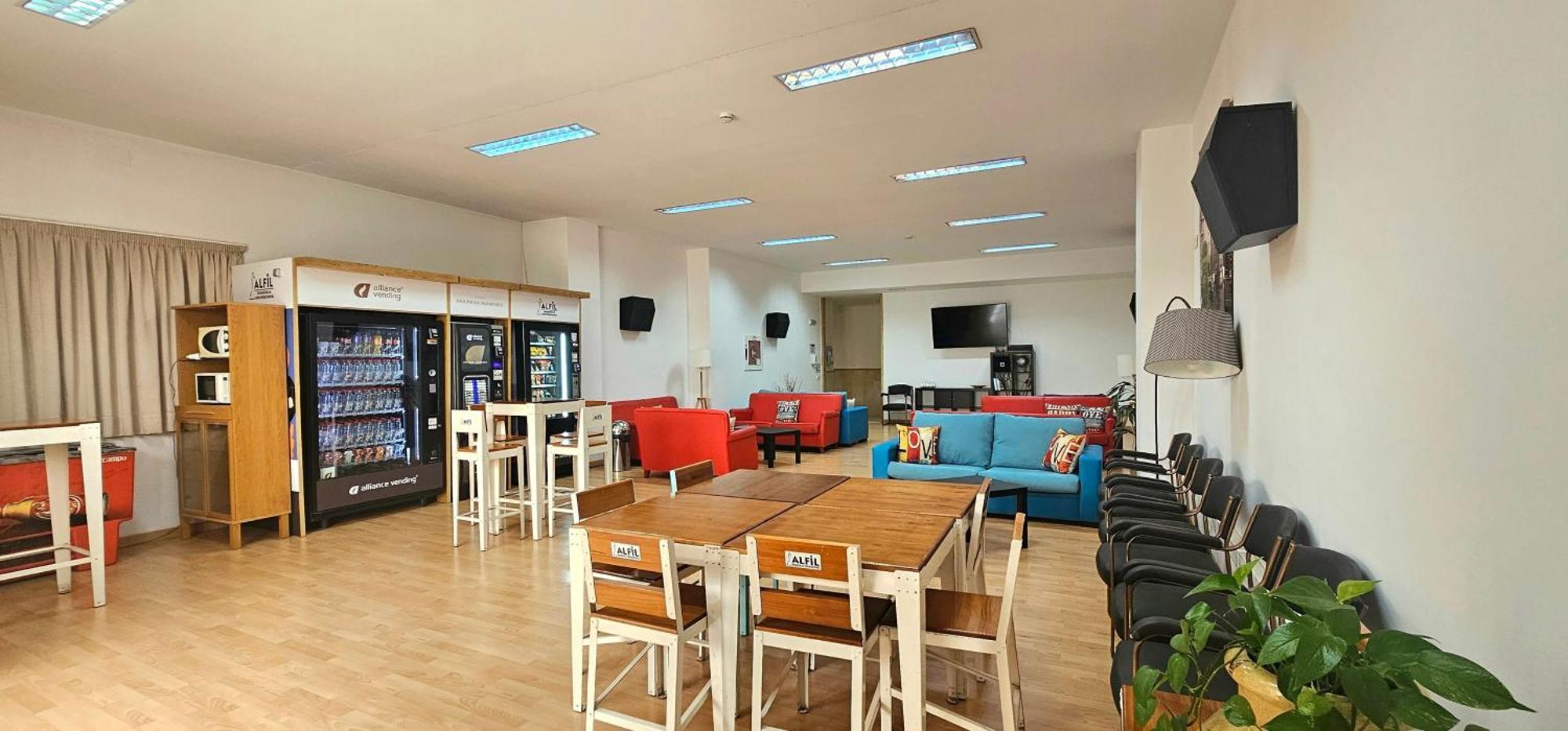 Apartamento Residencia Universitaria Alfil
