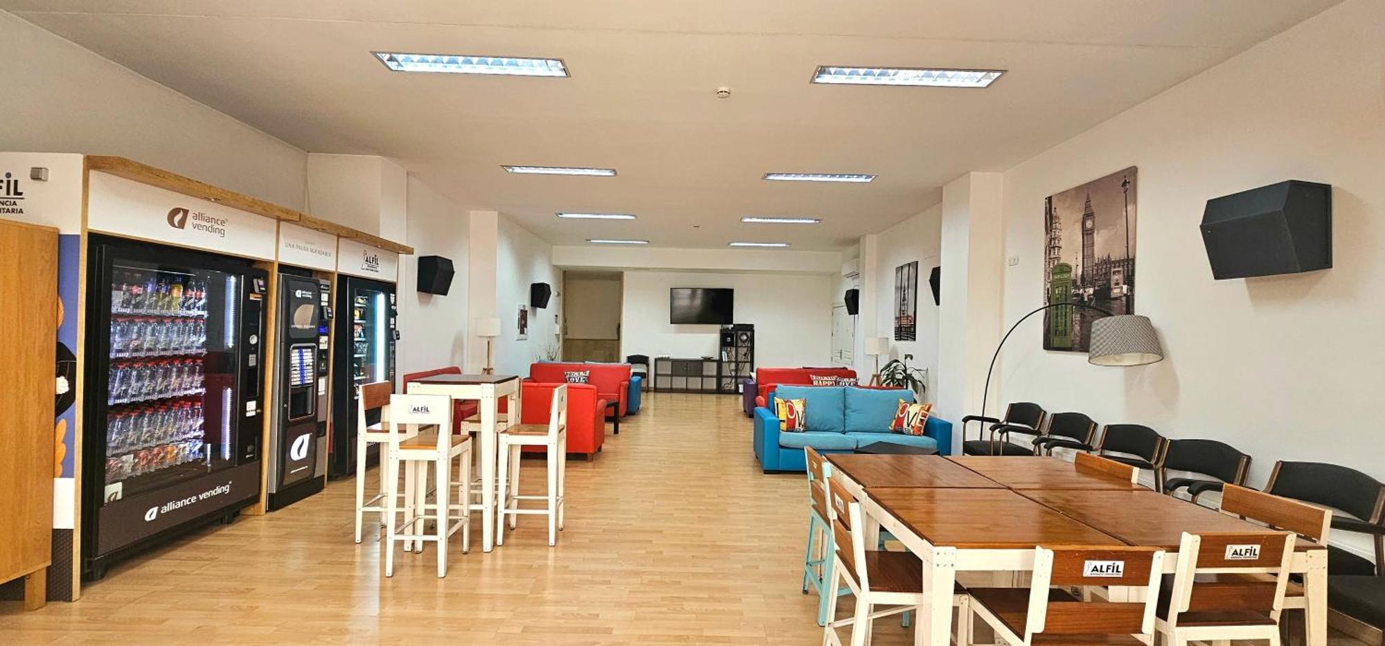 Apartamento Residencia Universitaria Alfil *