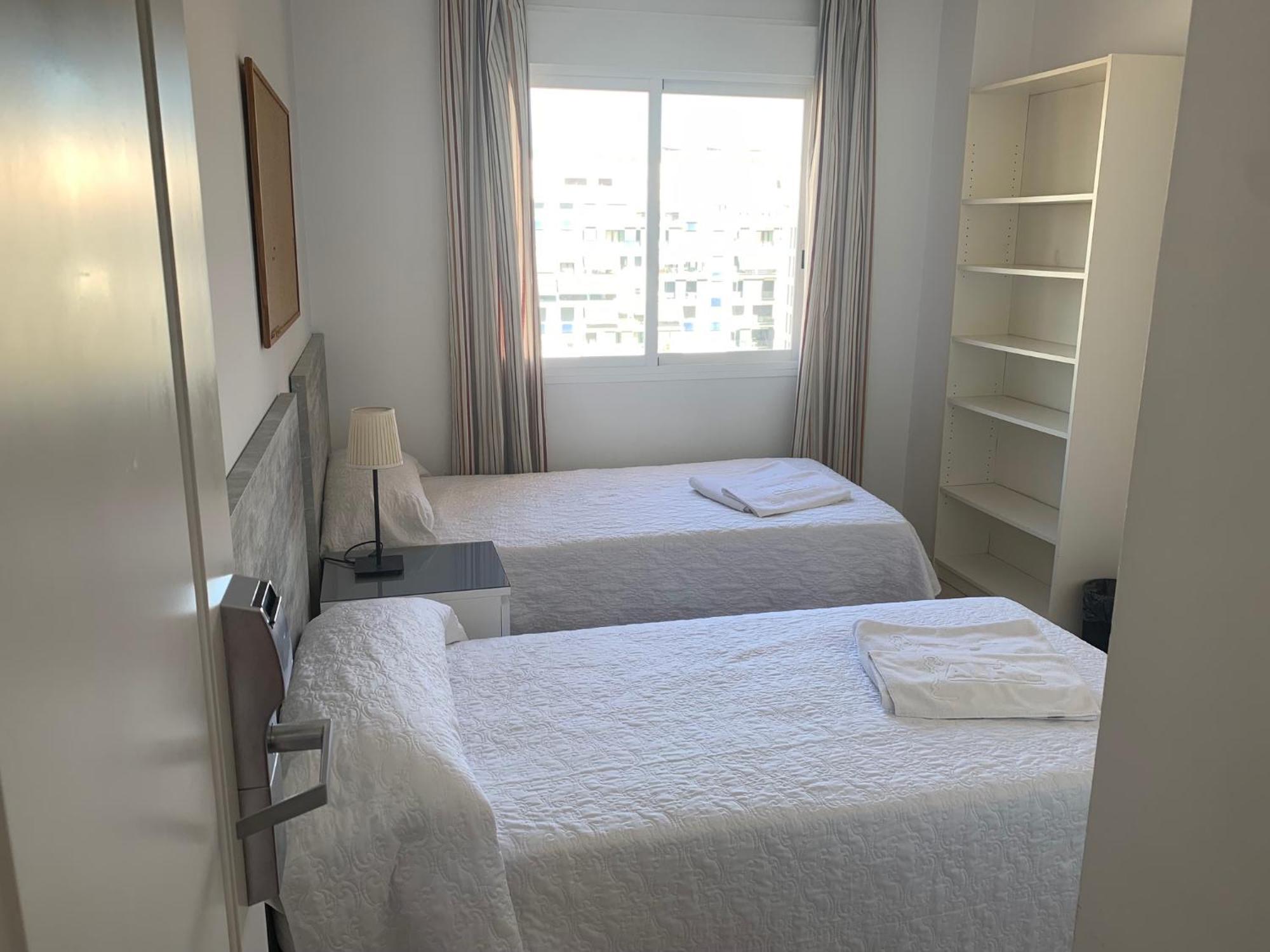 Apartamento Residencia Universitaria Alfil