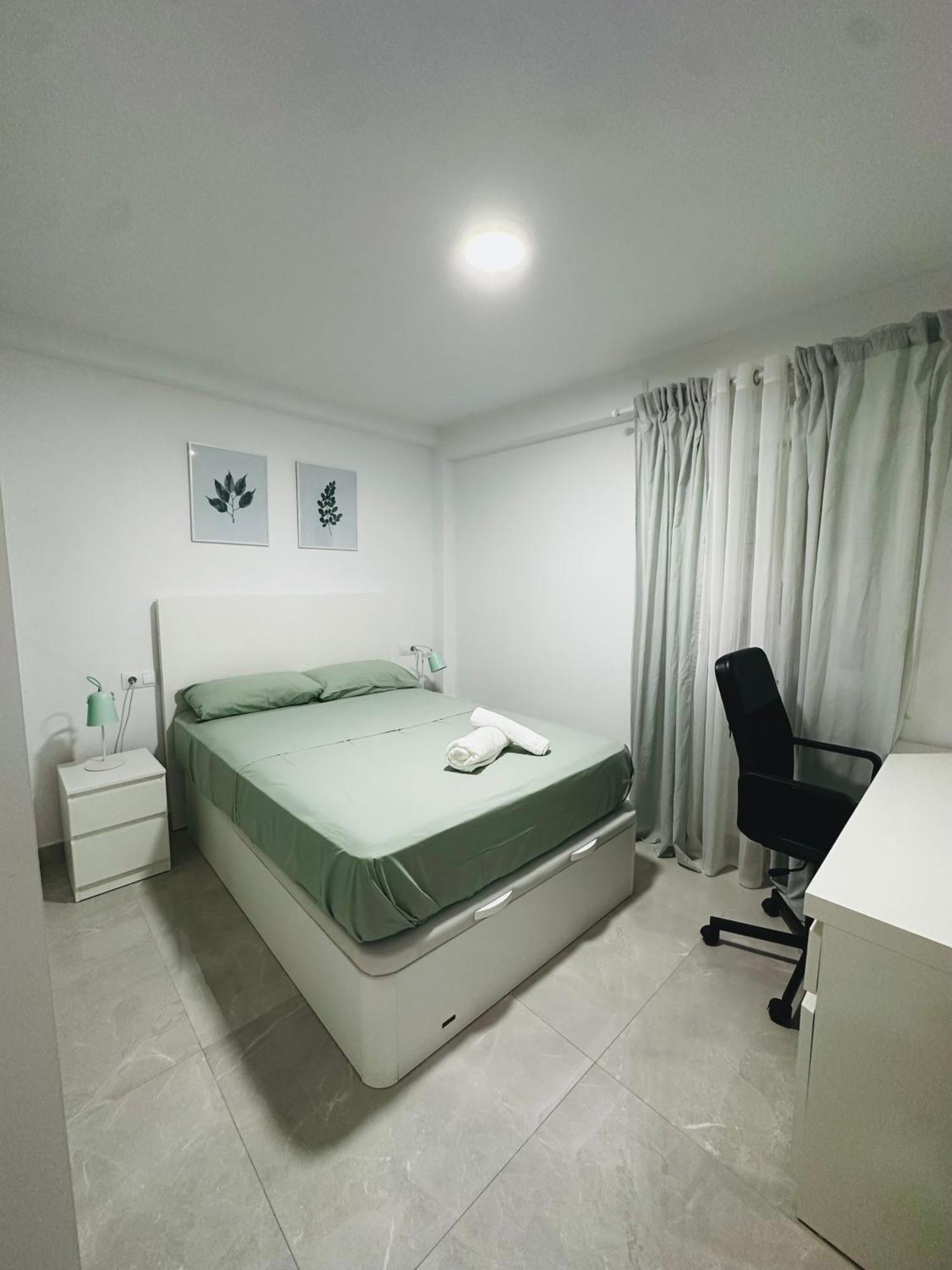 Apartamento Moderno Y Comodo! * Málaga