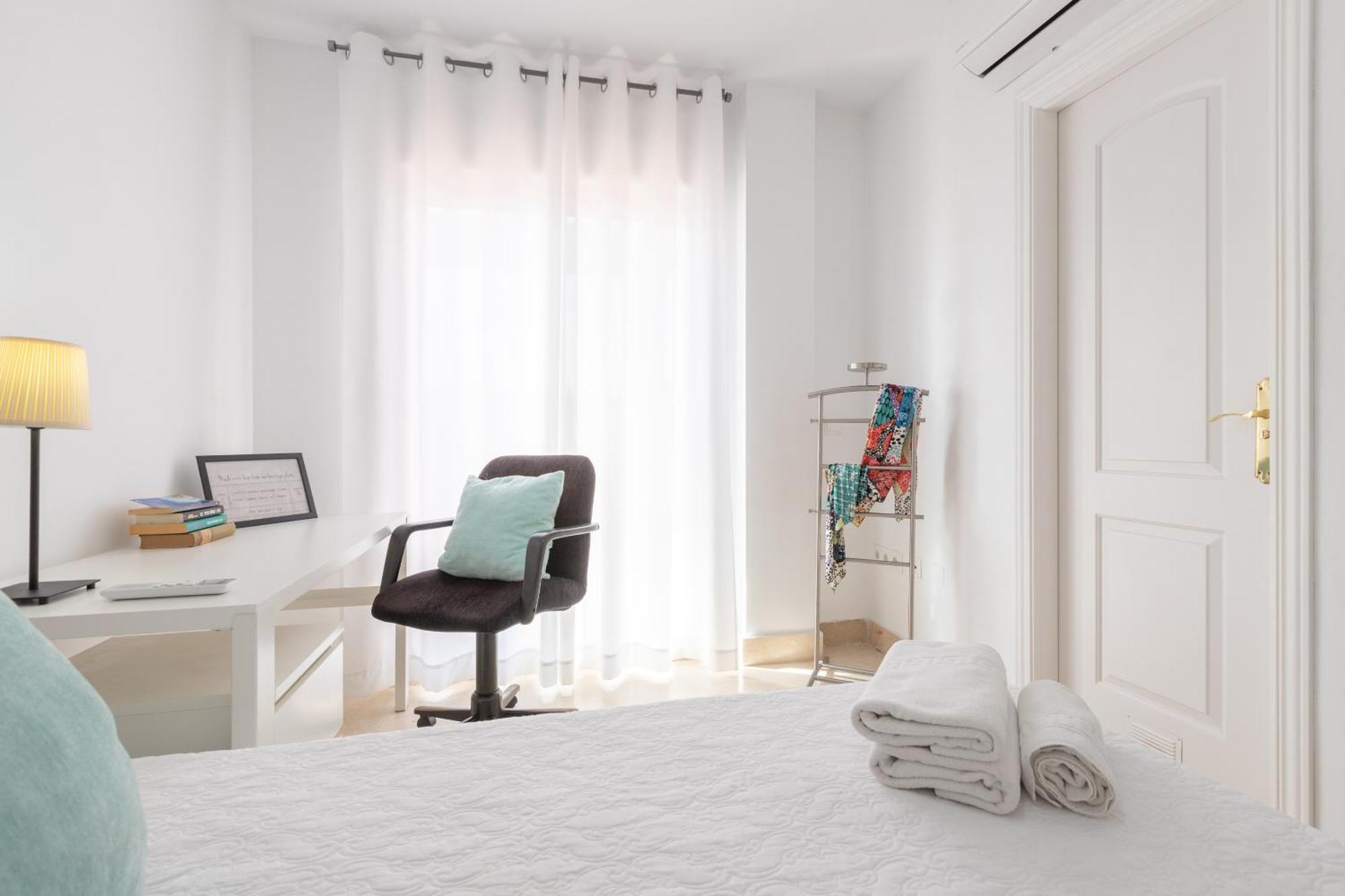 Atico Teatinos Apartamento