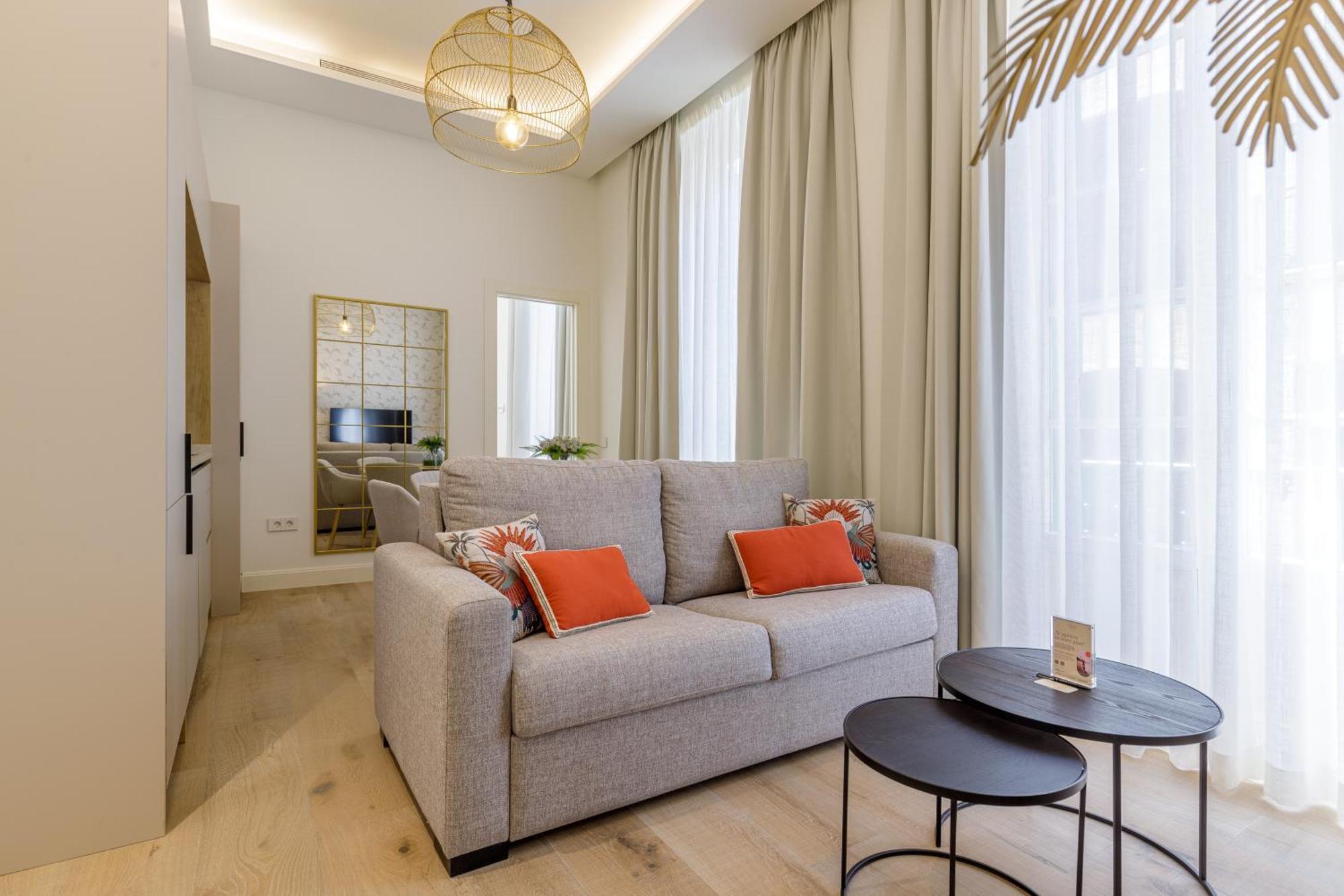 Marques De Velazquez Ii By Caleta Homes Apartment *
