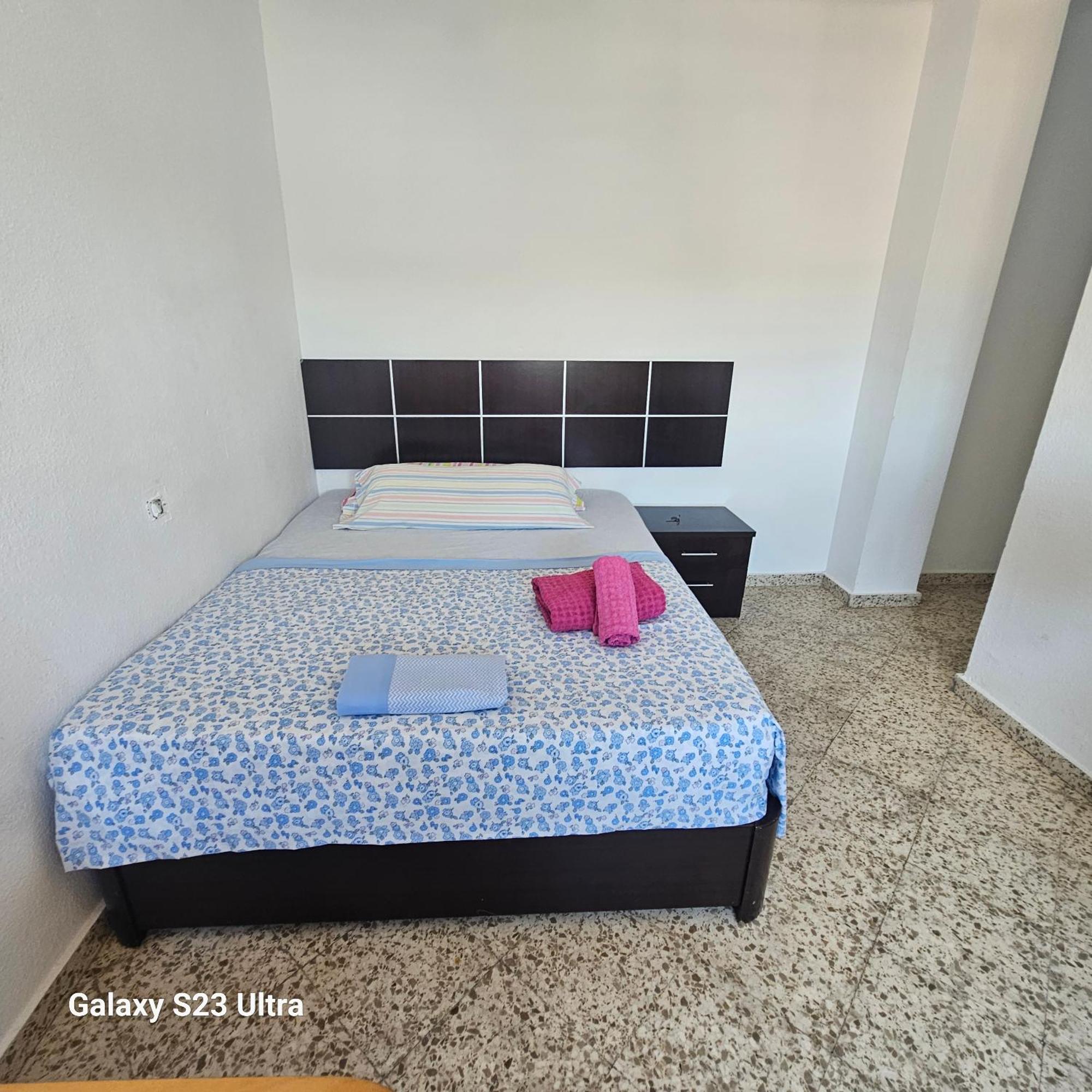Privat overnatting A Preciosa Habitacion Privada Comoda Centro Cerca A La Playa Wi-fi