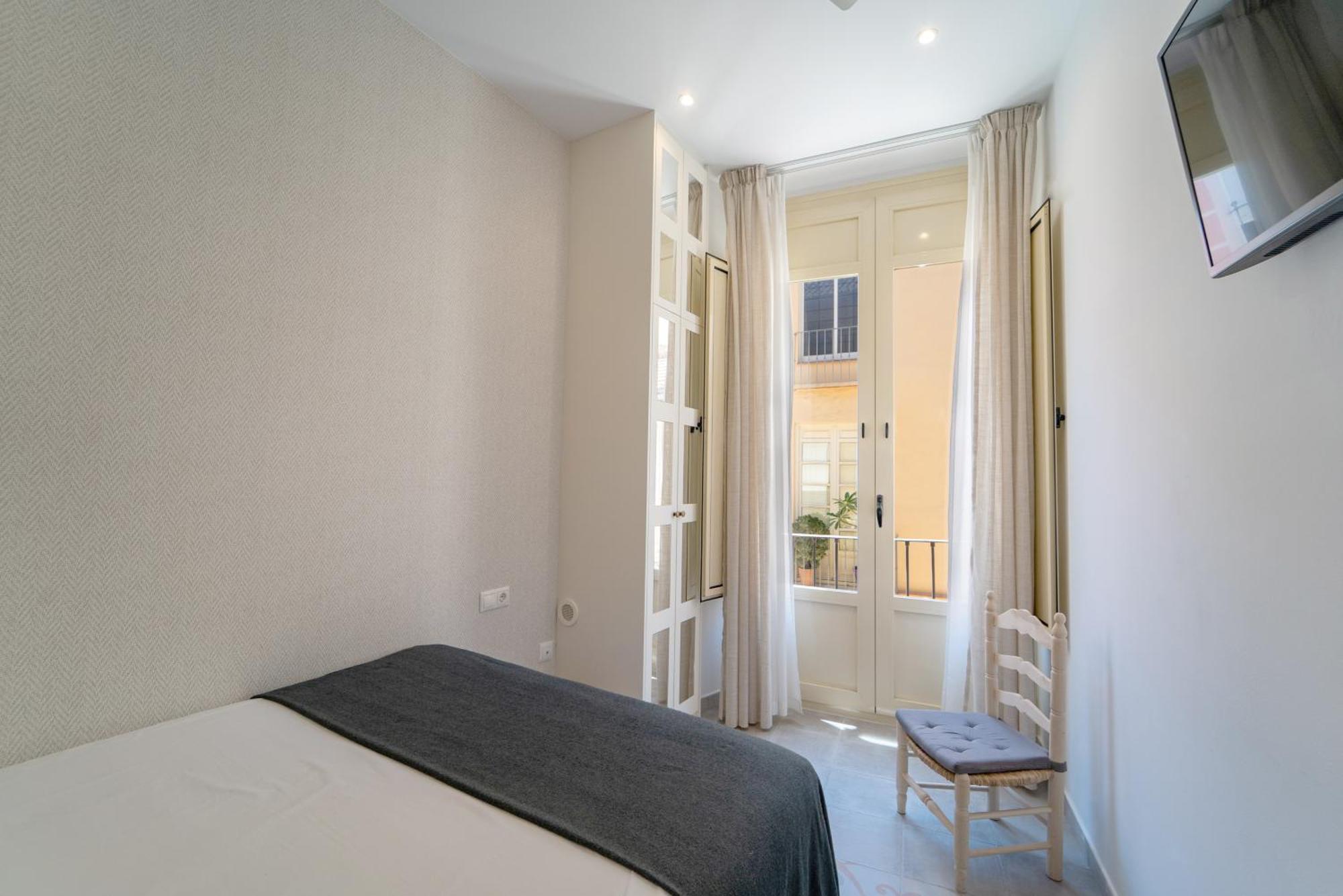 La Siesta De Picasso Málaga