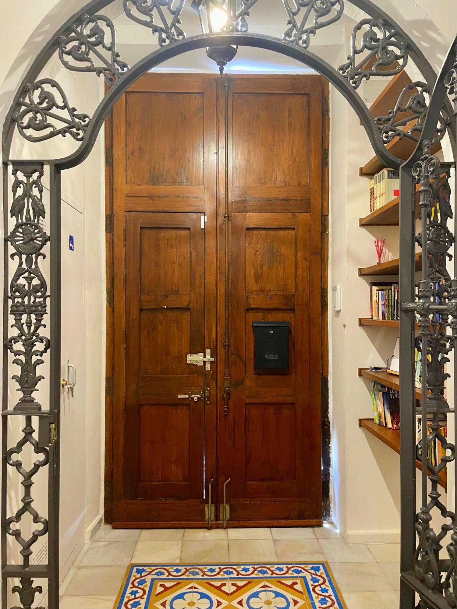 Piso Con Patio, 3 Habitaciones, En La Goleta Appartamento *